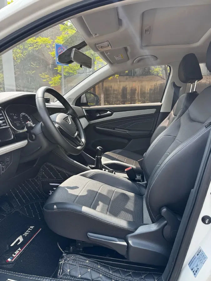 2022 Jetta VS5 1.4T 150HP L4 5MT,autocango,china used car exporter,china ev exporter,chinese used car exporter,chinese used ev exporter