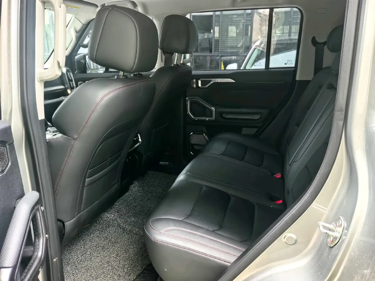 2024 Jetour ShanHai TravellerC-DM 1.5T 156HP L4 3DHT PHEV 26.7KWH,autocango,china used car exporter,china ev exporter,chinese used car exporter,chinese used ev exporter