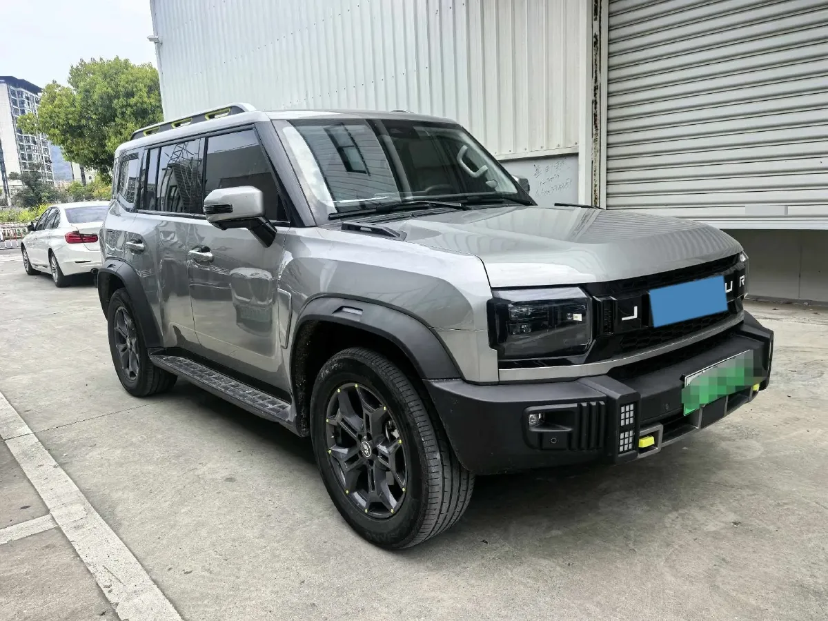 2024 Jetour ShanHai TravellerC-DM 1.5T 156HP L4 3DHT PHEV 26.7KWH,autocango,china used car exporter,china ev exporter,chinese used car exporter,chinese used ev exporter