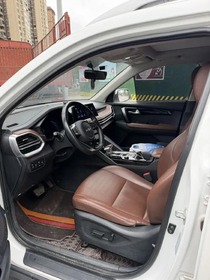 2021 Kia Sportage R 2.0L 161HP L4 6AT,autocango,china used car exporter,china ev exporter,chinese used car exporter,chinese used ev exporter