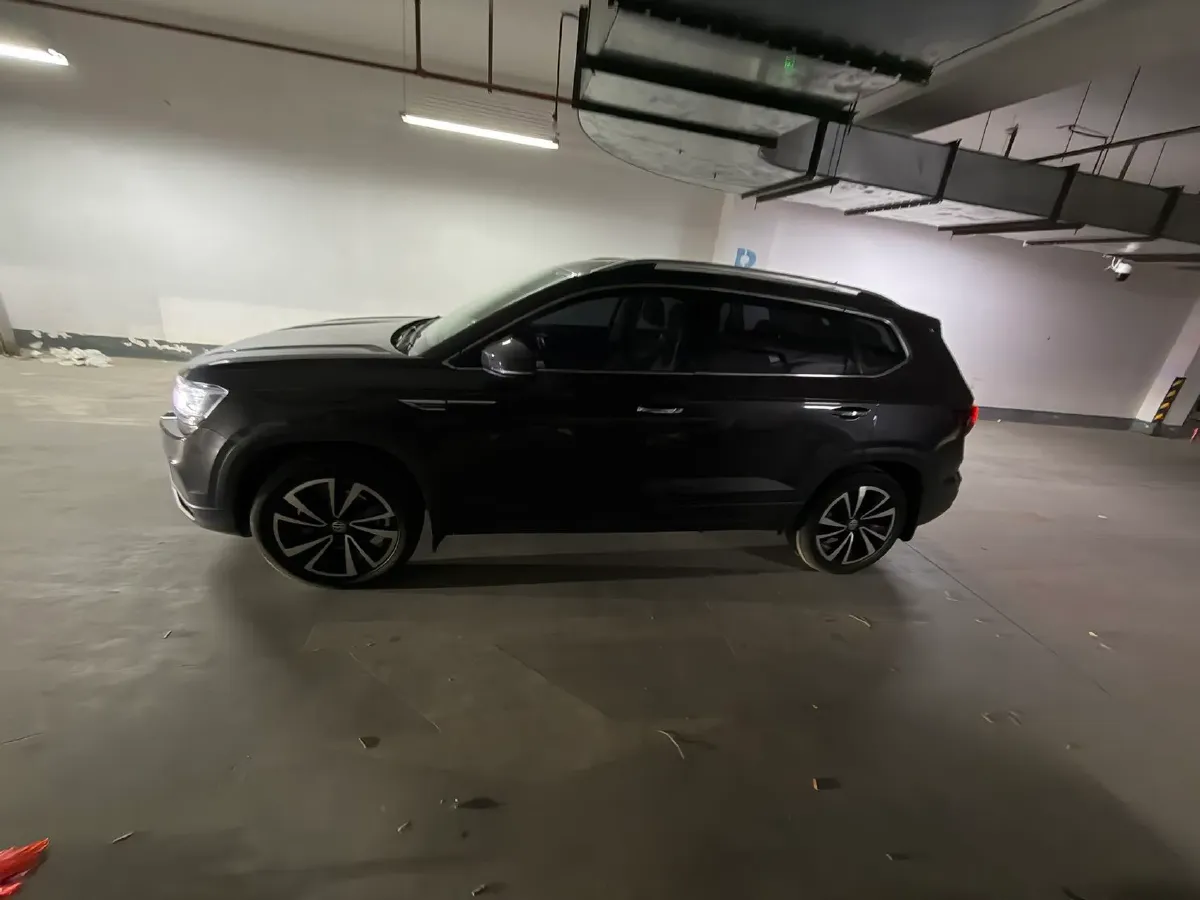 2019 MINI MINI 1.5T 102HP L3 7DCT,autocango,china used car exporter,china ev exporter,chinese used car exporter,chinese used ev exporter