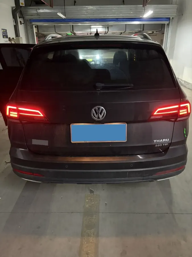 2019 MINI MINI 1.5T 102HP L3 7DCT,autocango,china used car exporter,china ev exporter,chinese used car exporter,chinese used ev exporter