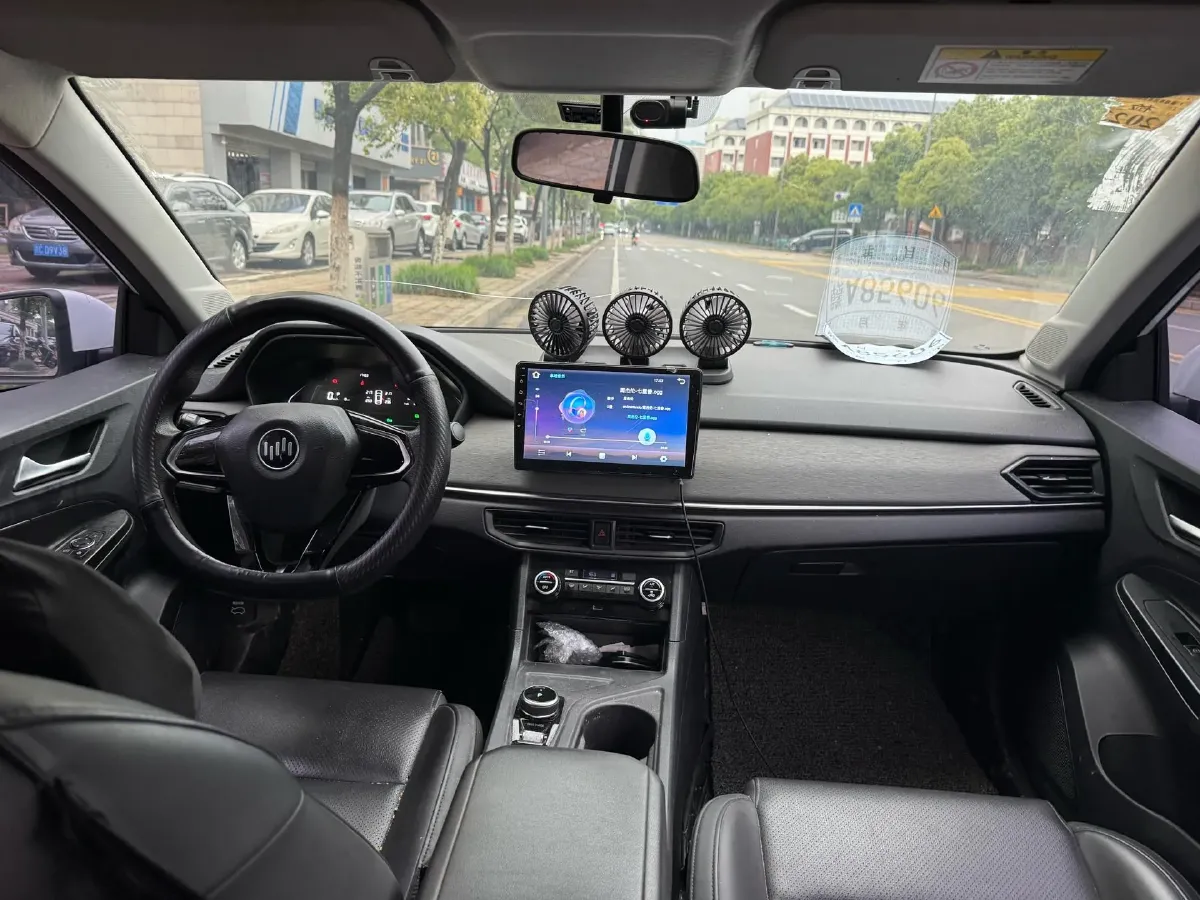 2021 Weltmeister E.5 BEV 49.92KWH,autocango,china used car exporter,china ev exporter,chinese used car exporter,chinese used ev exporter