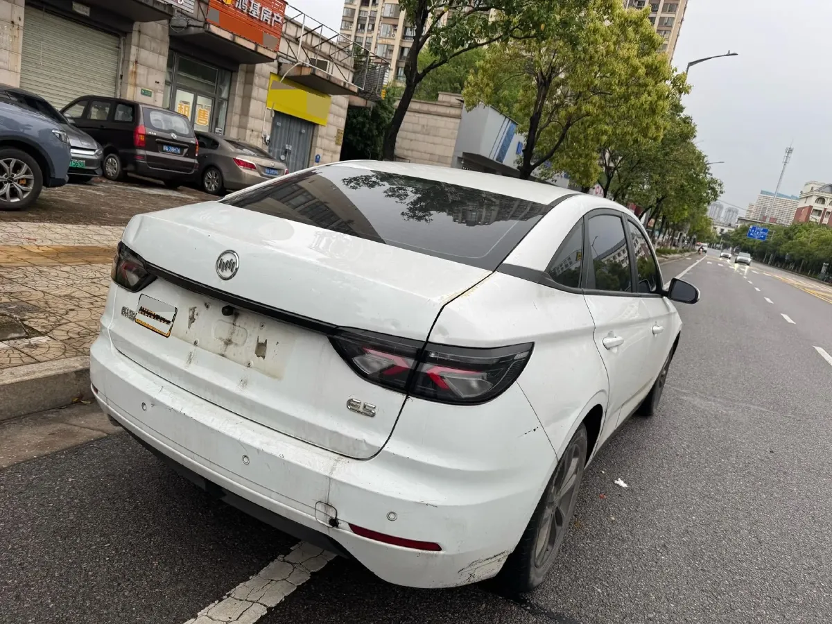 2021 Weltmeister E.5 BEV 49.92KWH,autocango,china used car exporter,china ev exporter,chinese used car exporter,chinese used ev exporter