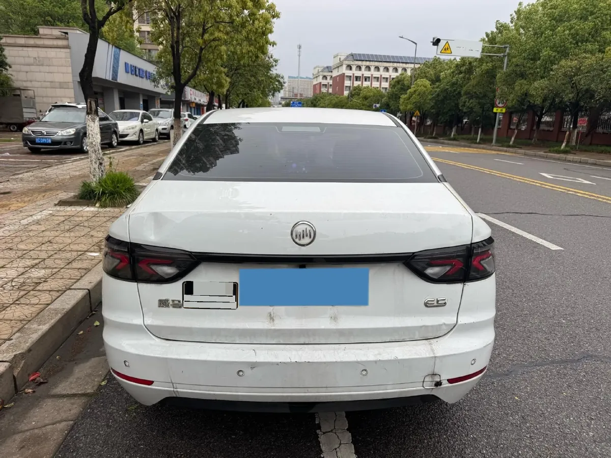 2021 Weltmeister E.5 BEV 49.92KWH,autocango,china used car exporter,china ev exporter,chinese used car exporter,chinese used ev exporter