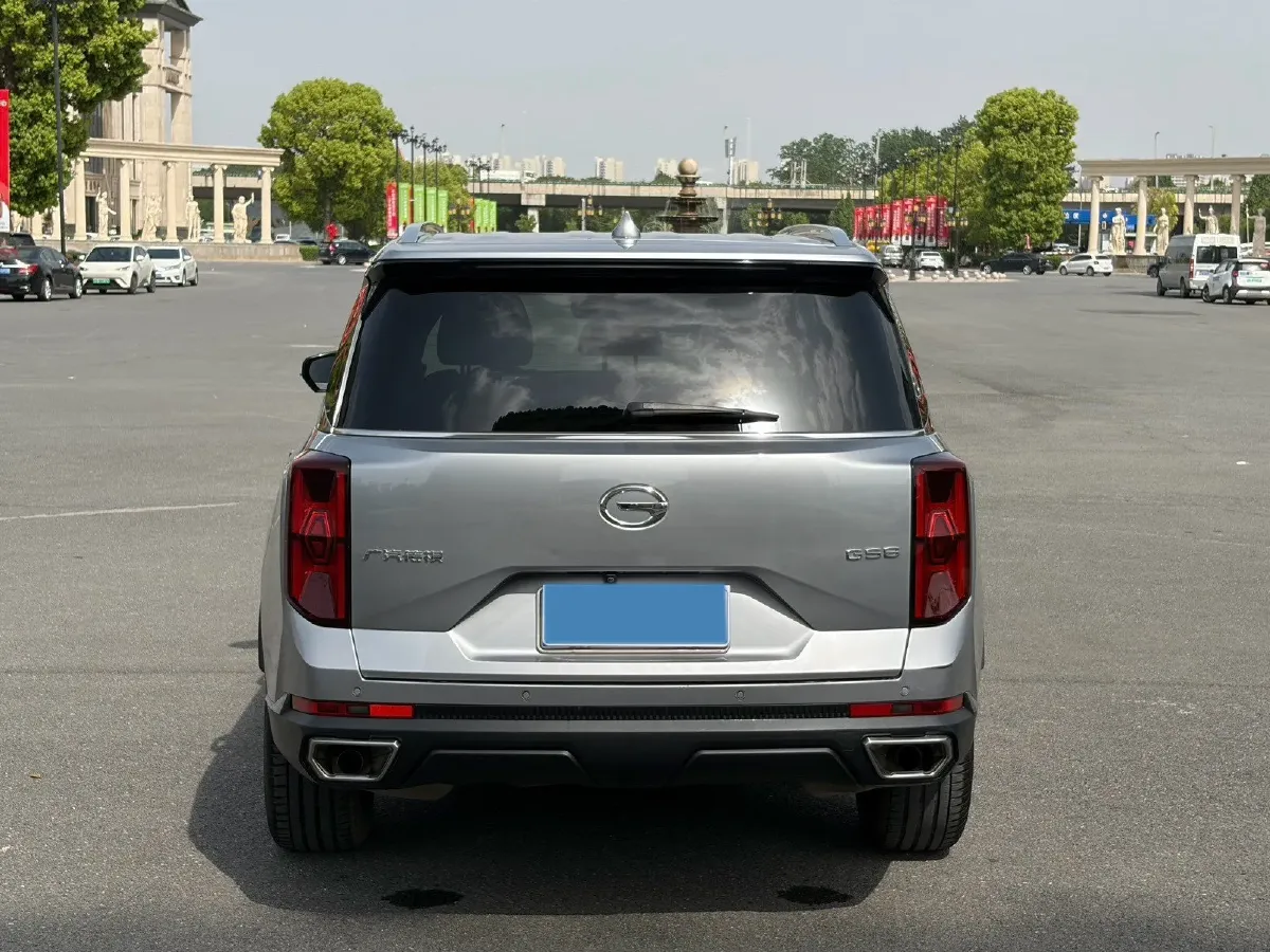 2022 GAC Trumpchi GS8 2.0T 252HP L4 8AT,autocango,china used car exporter,china ev exporter,chinese used car exporter,chinese used ev exporter