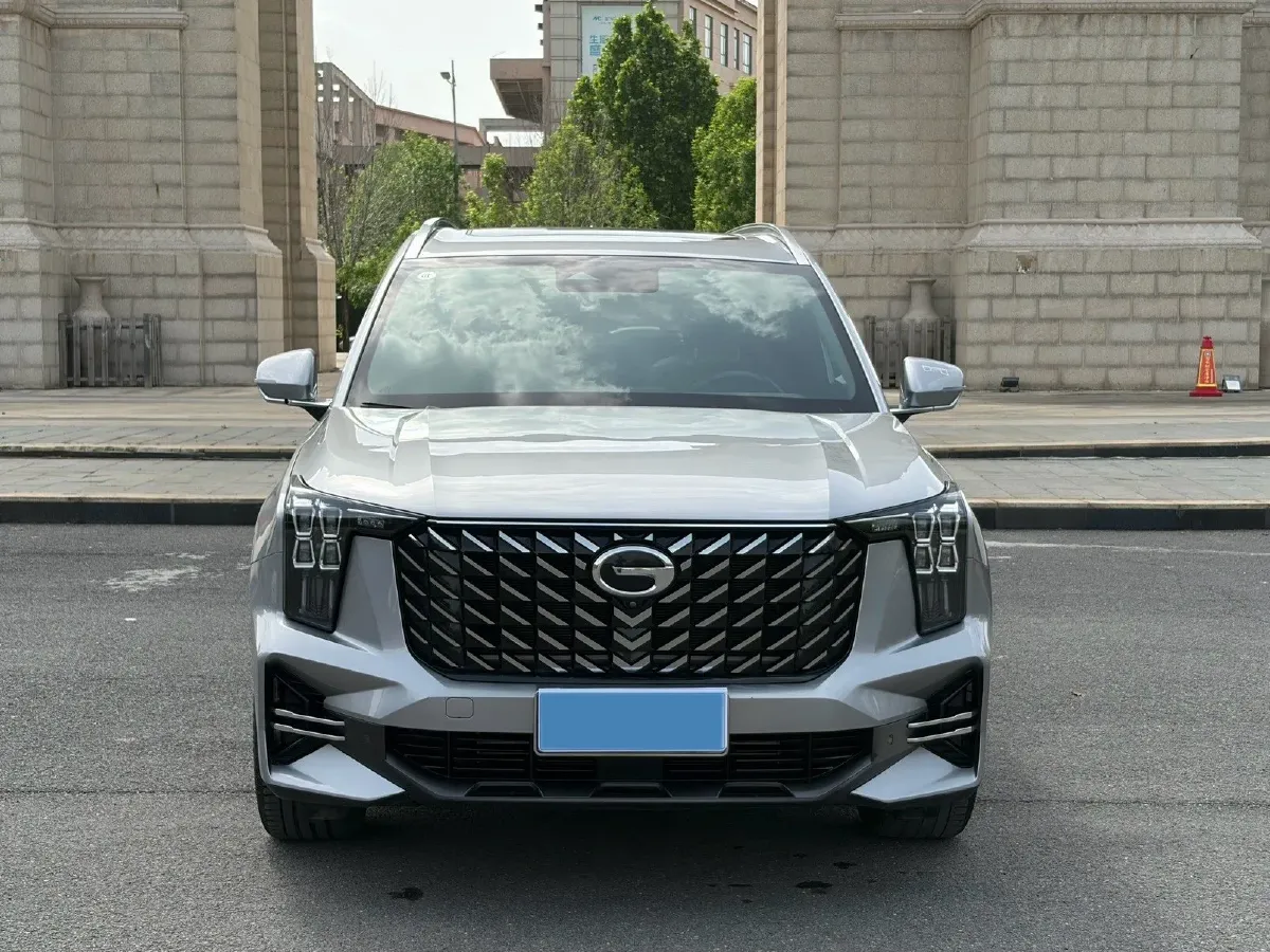 2022 GAC Trumpchi GS8 2.0T 252HP L4 8AT,autocango,china used car exporter,china ev exporter,chinese used car exporter,chinese used ev exporter