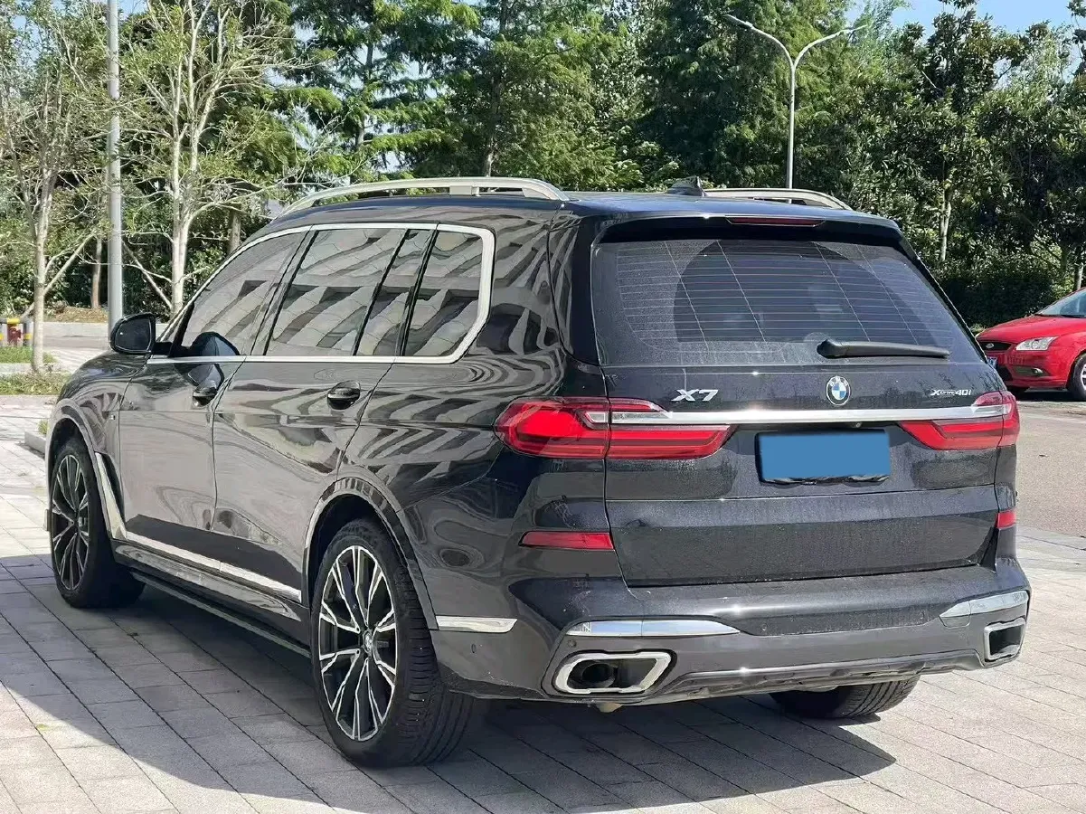 2021 BMW X7 3.0T 340HP L6 8AT,autocango,china used car exporter,china ev exporter,chinese used car exporter,chinese used ev exporter