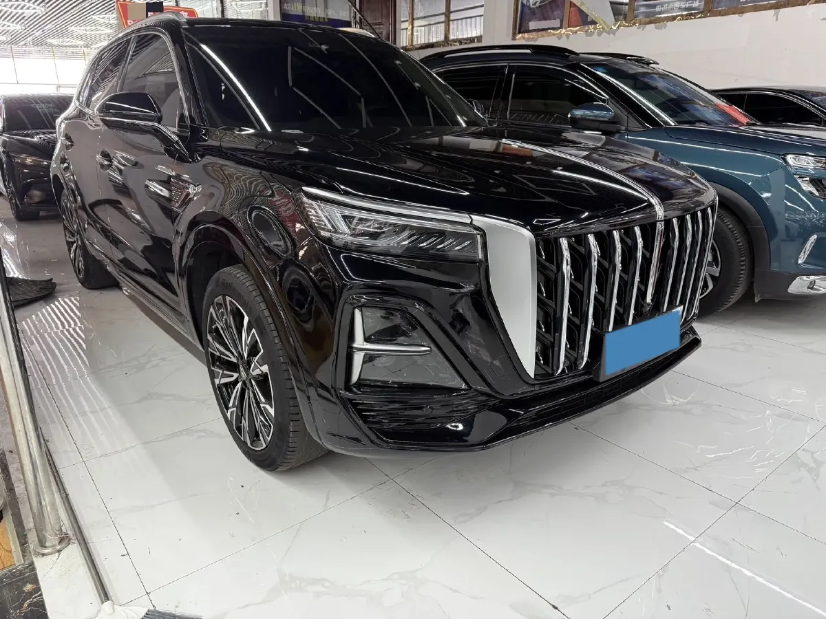 2025 HongQi HS5 2.0T 252HP L4 8AT,autocango,china used car exporter,china ev exporter,chinese used car exporter,chinese used ev exporter
