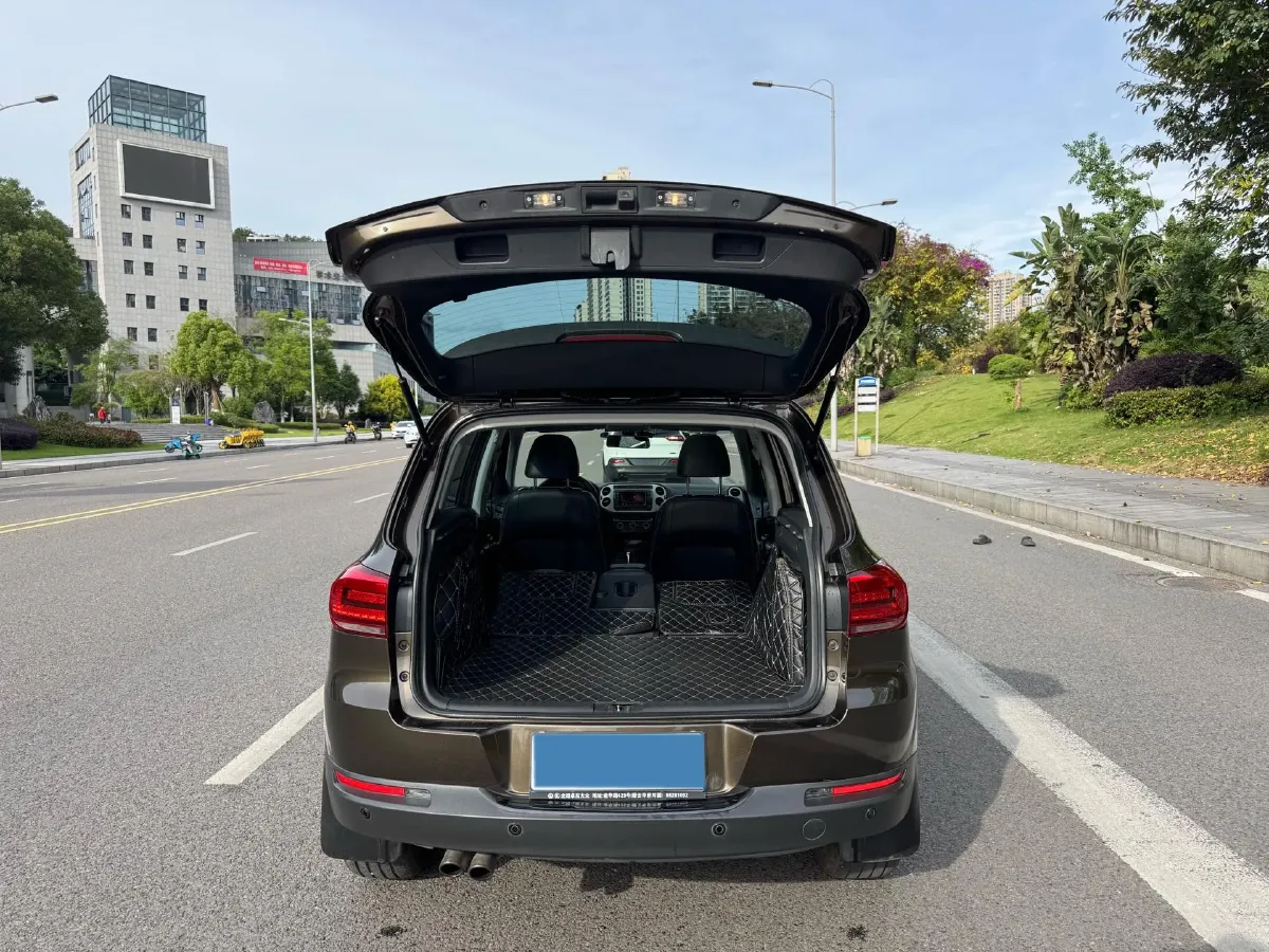 2017 Haval H9 2.0T 190HP L4 8AT,autocango,china used car exporter,china ev exporter,chinese used car exporter,chinese used ev exporter