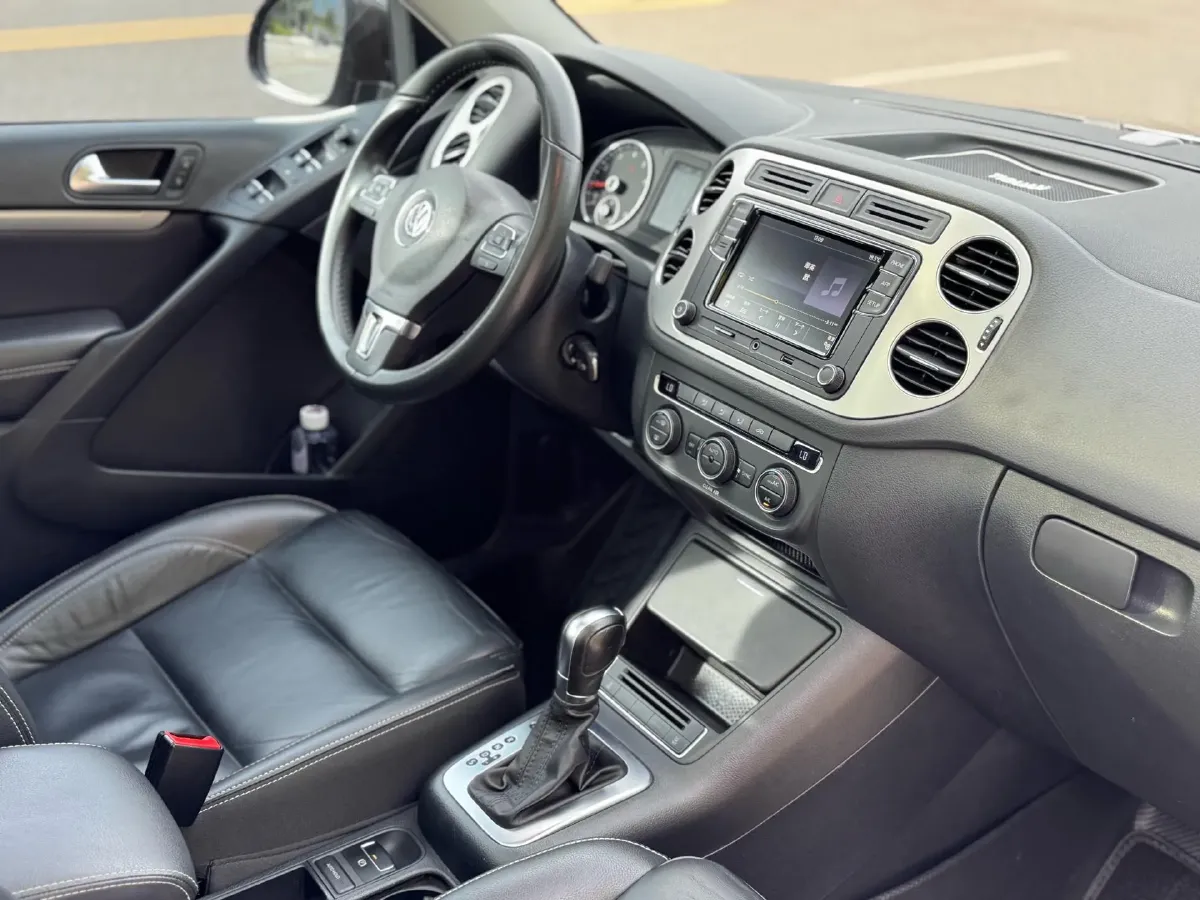 2017 Haval H9 2.0T 190HP L4 8AT,autocango,china used car exporter,china ev exporter,chinese used car exporter,chinese used ev exporter