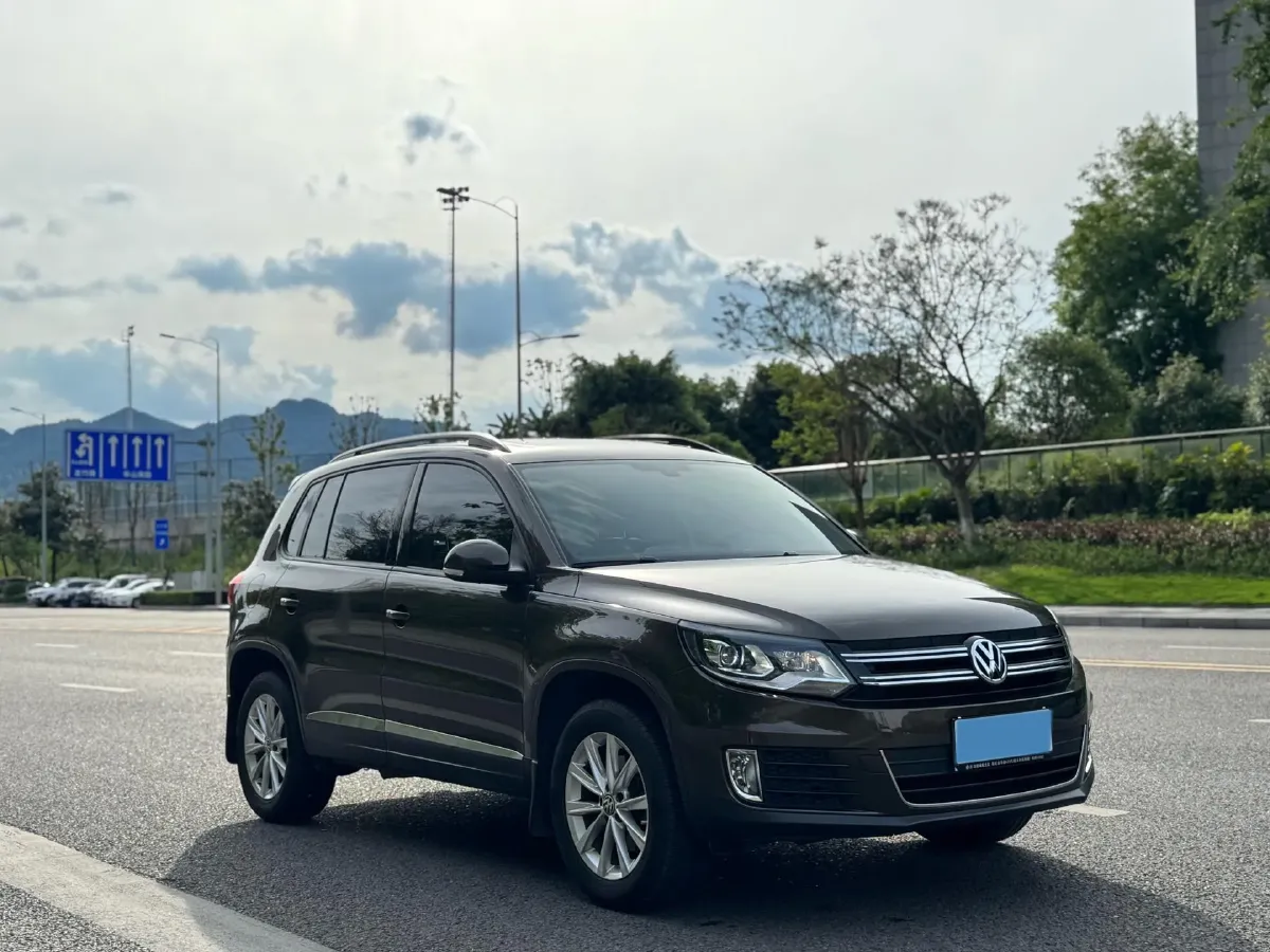 2017 Haval H9 2.0T 190HP L4 8AT,autocango,china used car exporter,china ev exporter,chinese used car exporter,chinese used ev exporter