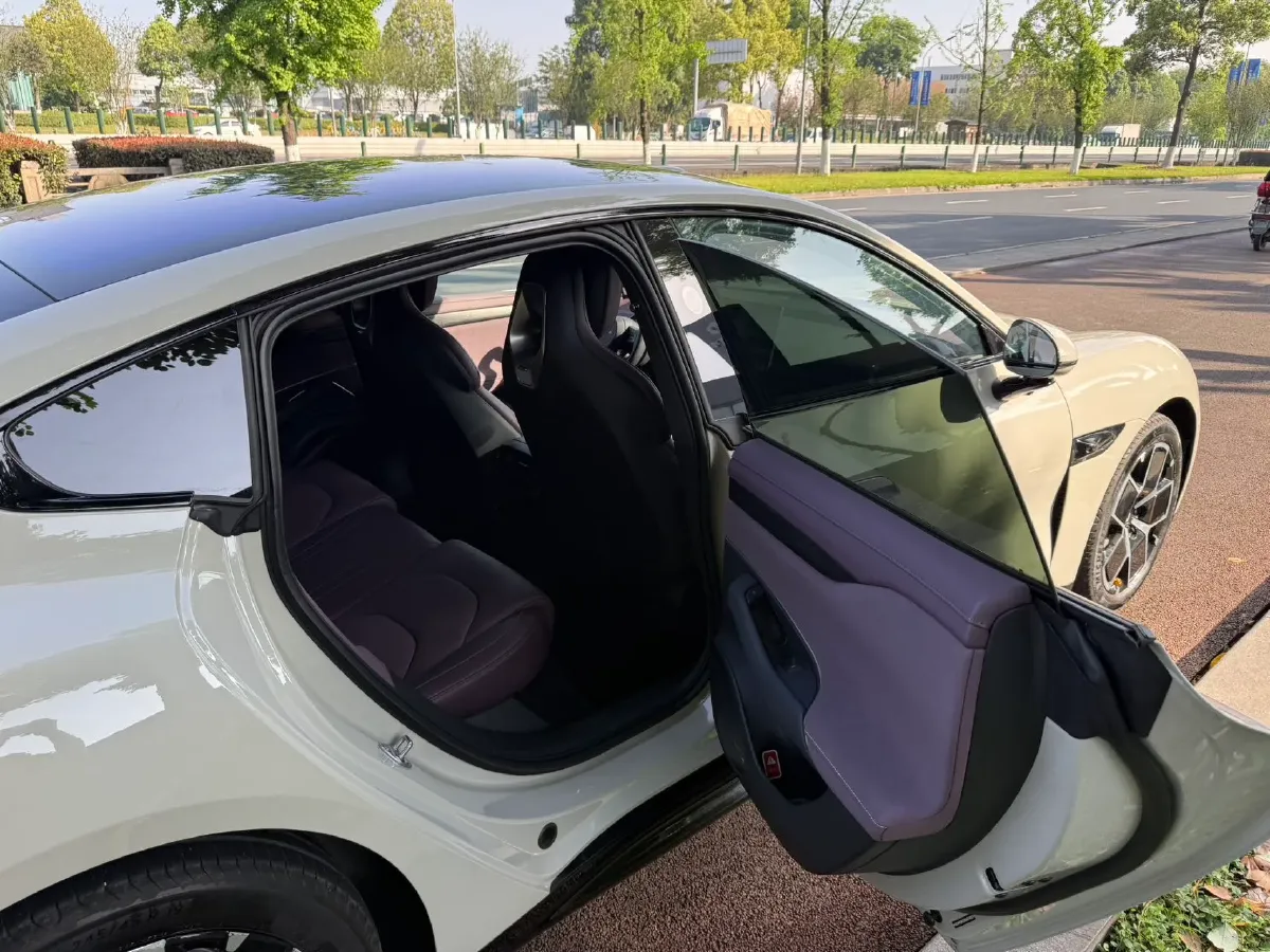 2024 MI SU7 BEV 94.3KWH,autocango,china used car exporter,china ev exporter,chinese used car exporter,chinese used ev exporter