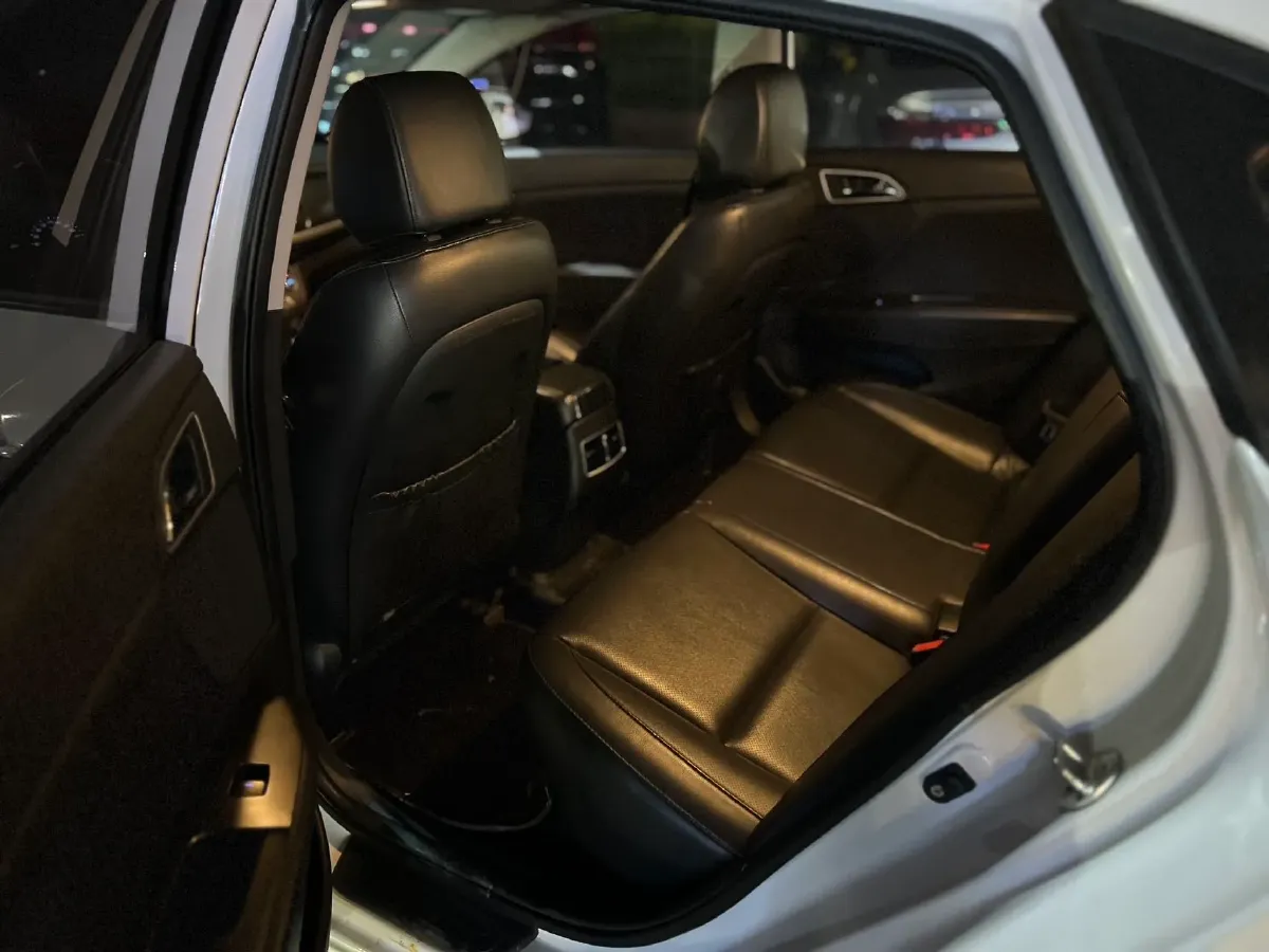 2017 Hyundai Mistra 1.8L 143HP L4 6AT,autocango,china used car exporter,china ev exporter,chinese used car exporter,chinese used ev exporter