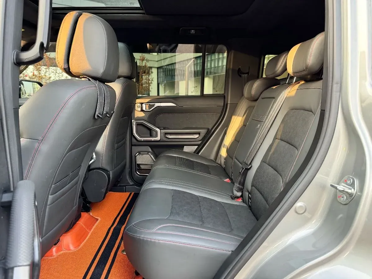 2023 Jetour Traveller 2.0T 254HP L4 7DCT,autocango,china used car exporter,china ev exporter,chinese used car exporter,chinese used ev exporter