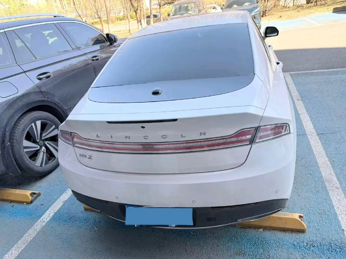 2020 Lincoln MKZ 2.0T 196HP L4 6AT,autocango,china used car exporter,china ev exporter,chinese used car exporter,chinese used ev exporter