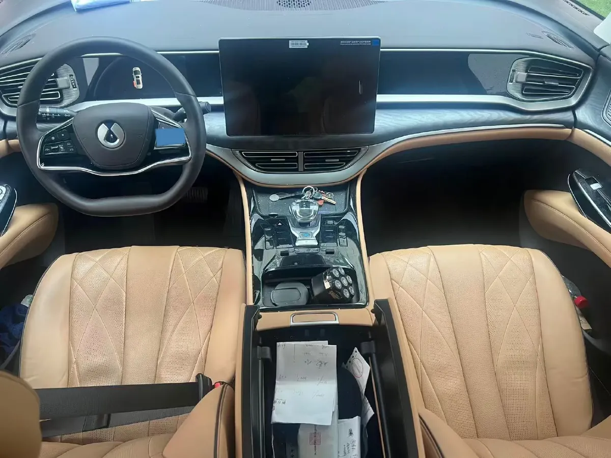 2024 Denza D9 1.5T 139HP L4 E-CVT PHEV 40KWH,autocango,china used car exporter,china ev exporter,chinese used car exporter,chinese used ev exporter