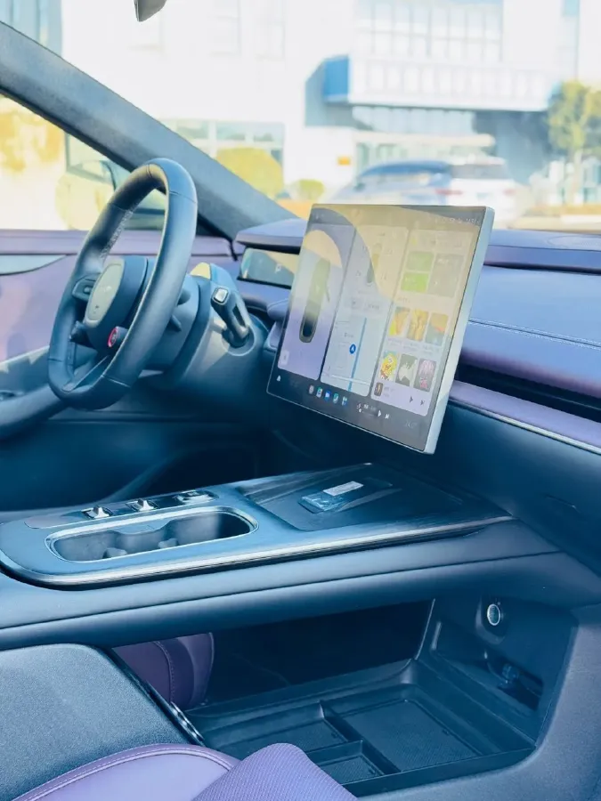 2024 MI SU7 BEV 73.6KWH,autocango,china used car exporter,china ev exporter,chinese used car exporter,chinese used ev exporter