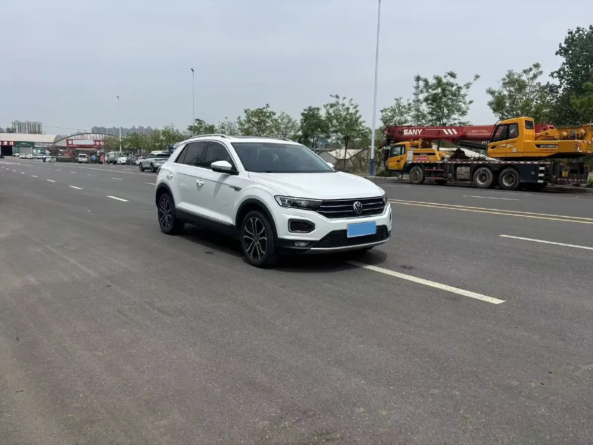 2021 Volkswagen T-Roc 1.4T 150HP L4 7DCT,autocango,china used car exporter,china ev exporter,chinese used car exporter,chinese used ev exporter