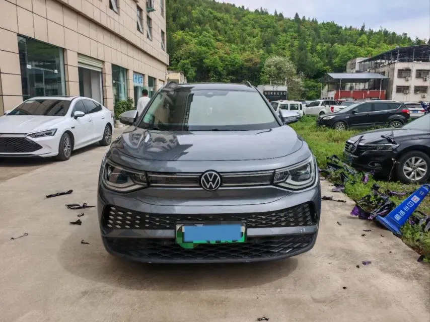 2021 Volkswagen ID.6 Crozz BEV 84.8KWH,autocango,china used car exporter,china ev exporter,chinese used car exporter,chinese used ev exporter