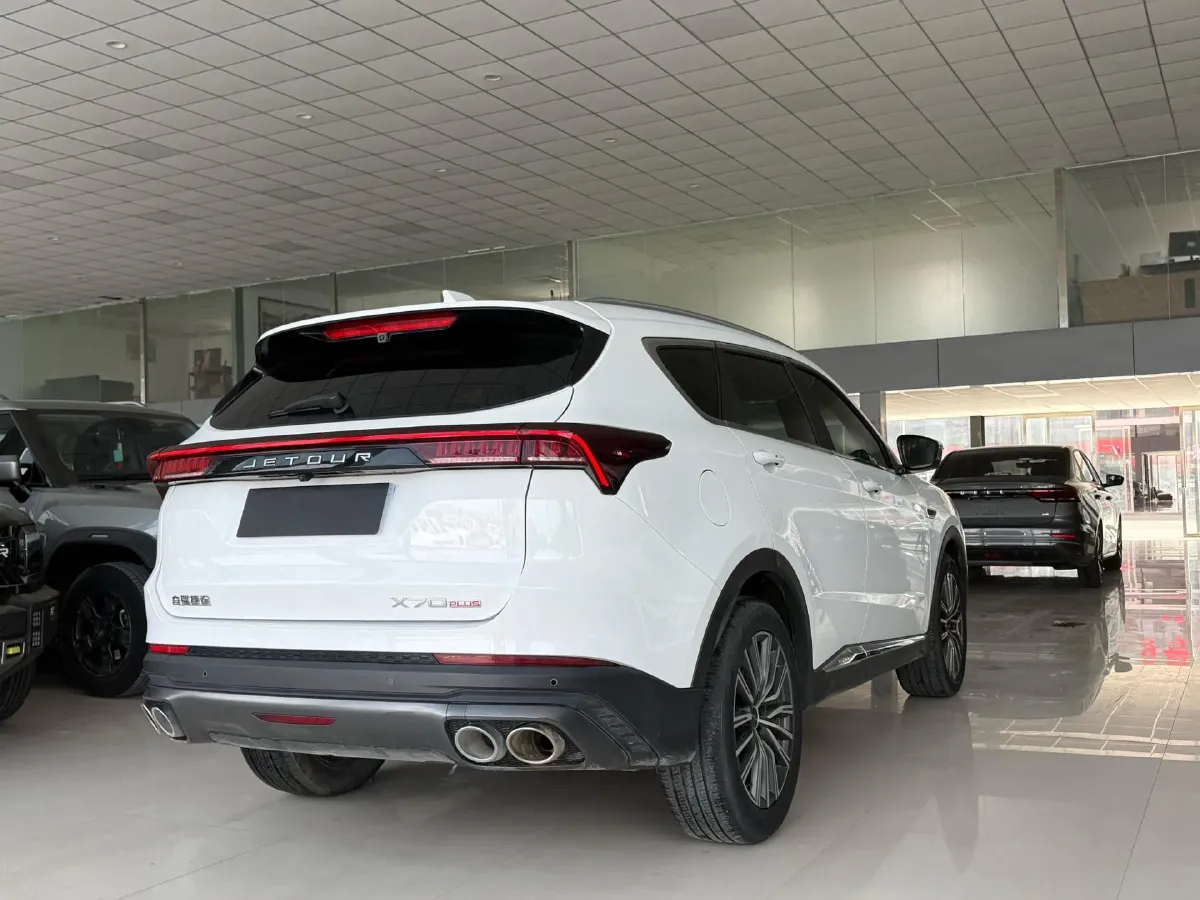 2023 Jetour X70 Plus 1.6T 197HP L4 7DCT,autocango,china used car exporter,china ev exporter,chinese used car exporter,chinese used ev exporter