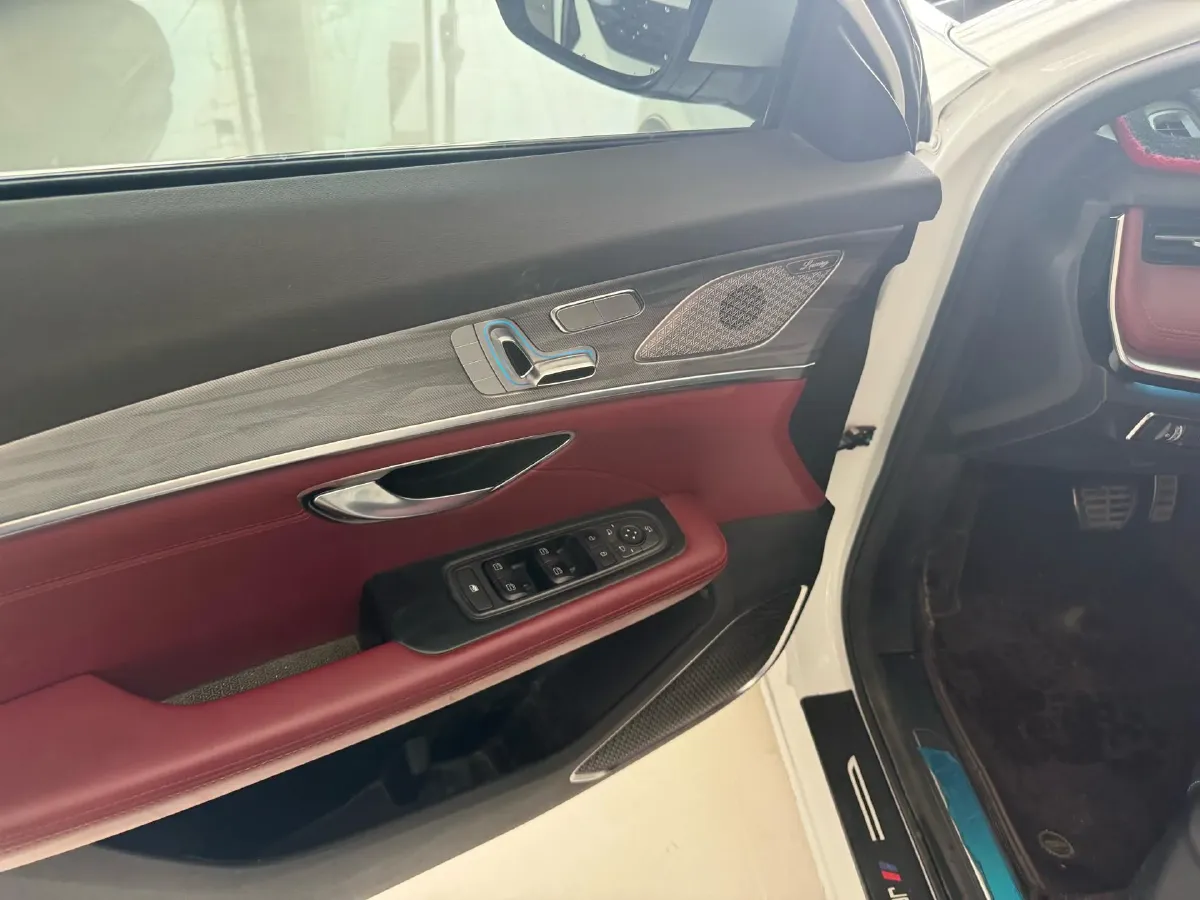 2023 Jetour X70 Plus 1.6T 197HP L4 7DCT,autocango,china used car exporter,china ev exporter,chinese used car exporter,chinese used ev exporter