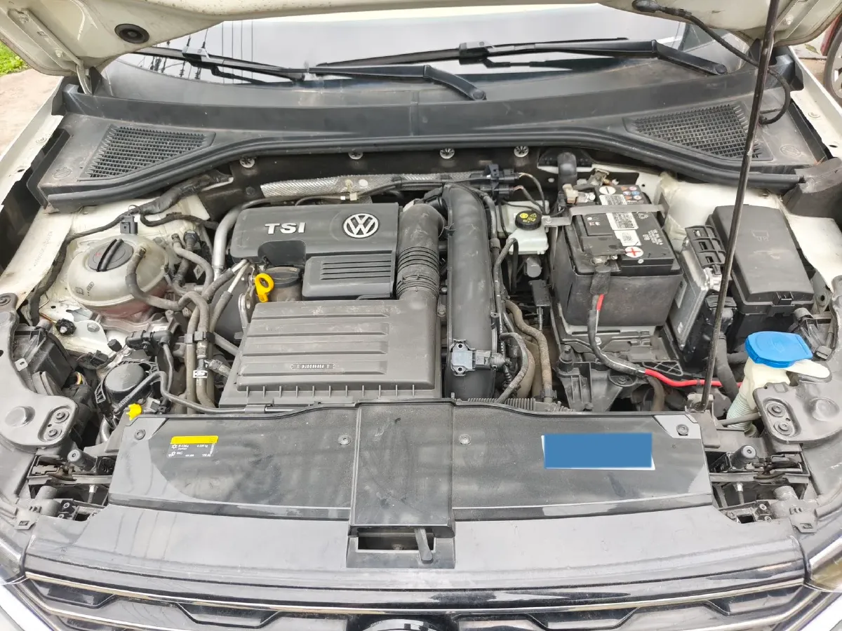 2019 Volkswagen T-Roc 1.4T 150HP L4 7DCT,autocango,china used car exporter,china ev exporter,chinese used car exporter,chinese used ev exporter