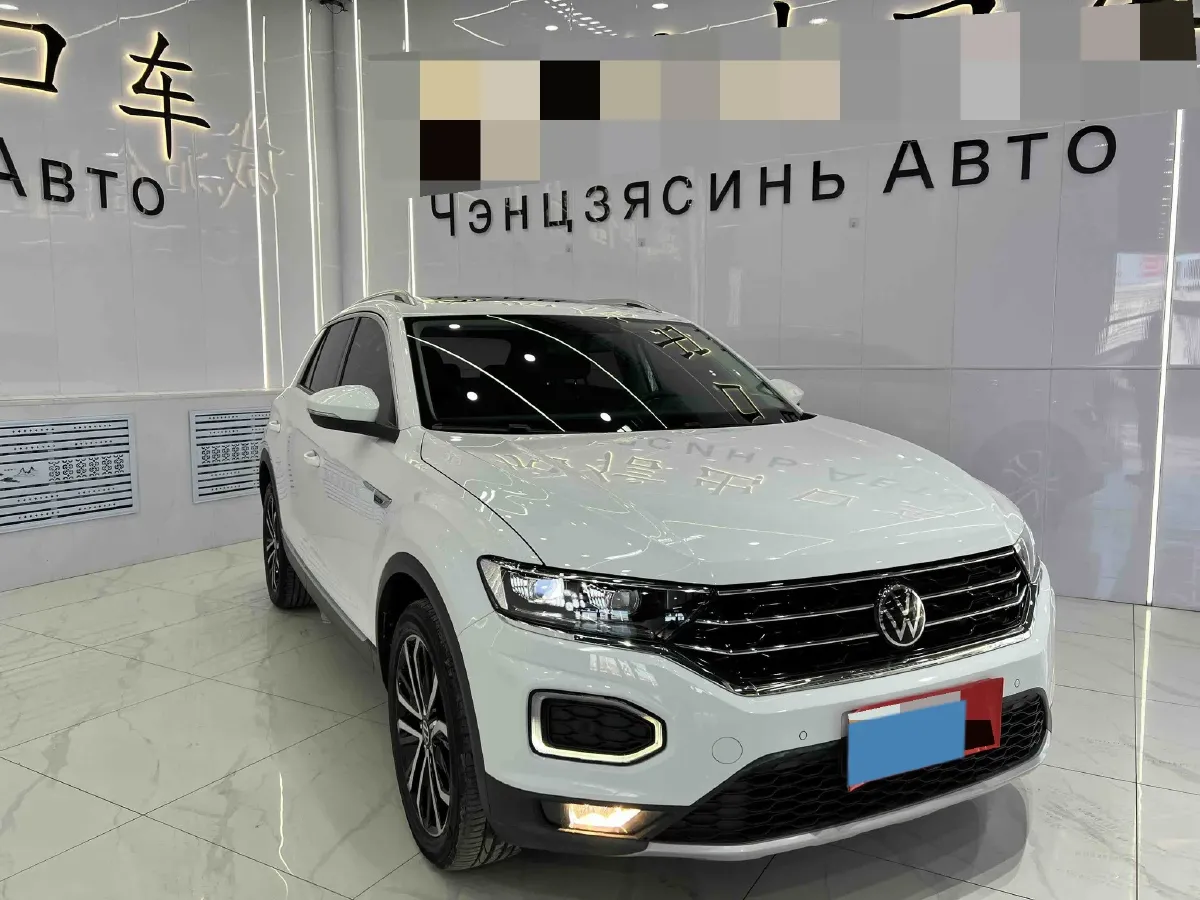 2022 Volkswagen T-Roc 1.4T 150HP L4 7DCT,autocango,china used car exporter,china ev exporter,chinese used car exporter,chinese used ev exporter