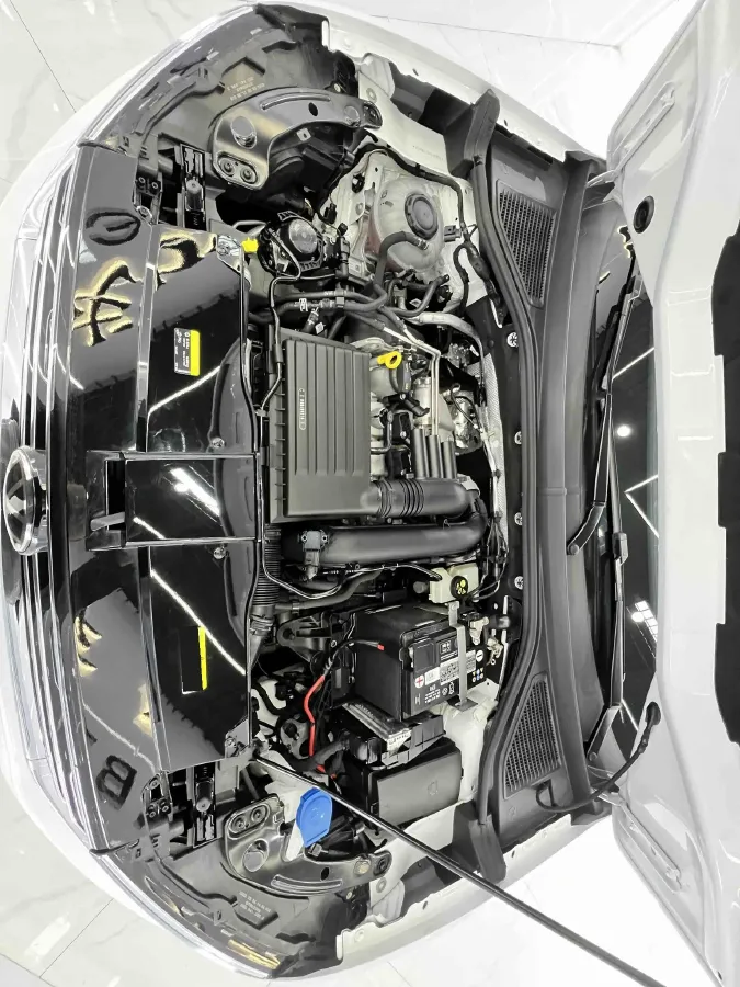 2022 Volkswagen T-Roc 1.4T 150HP L4 7DCT,autocango,china used car exporter,china ev exporter,chinese used car exporter,chinese used ev exporter