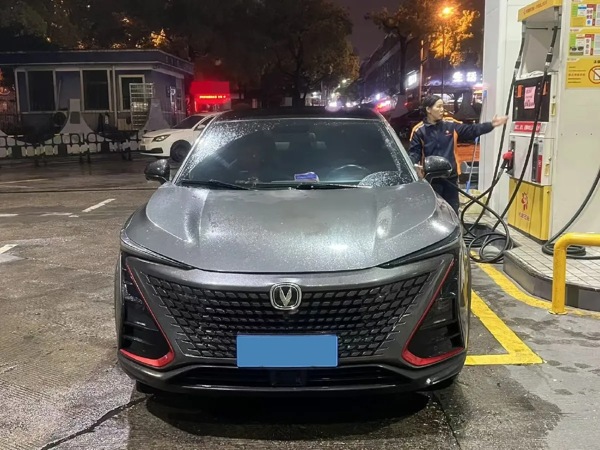 2020 ChangAn UNI-T 1.5T 180HP L4 7DCT,autocango,china used car exporter,china ev exporter,chinese used car exporter,chinese used ev exporter