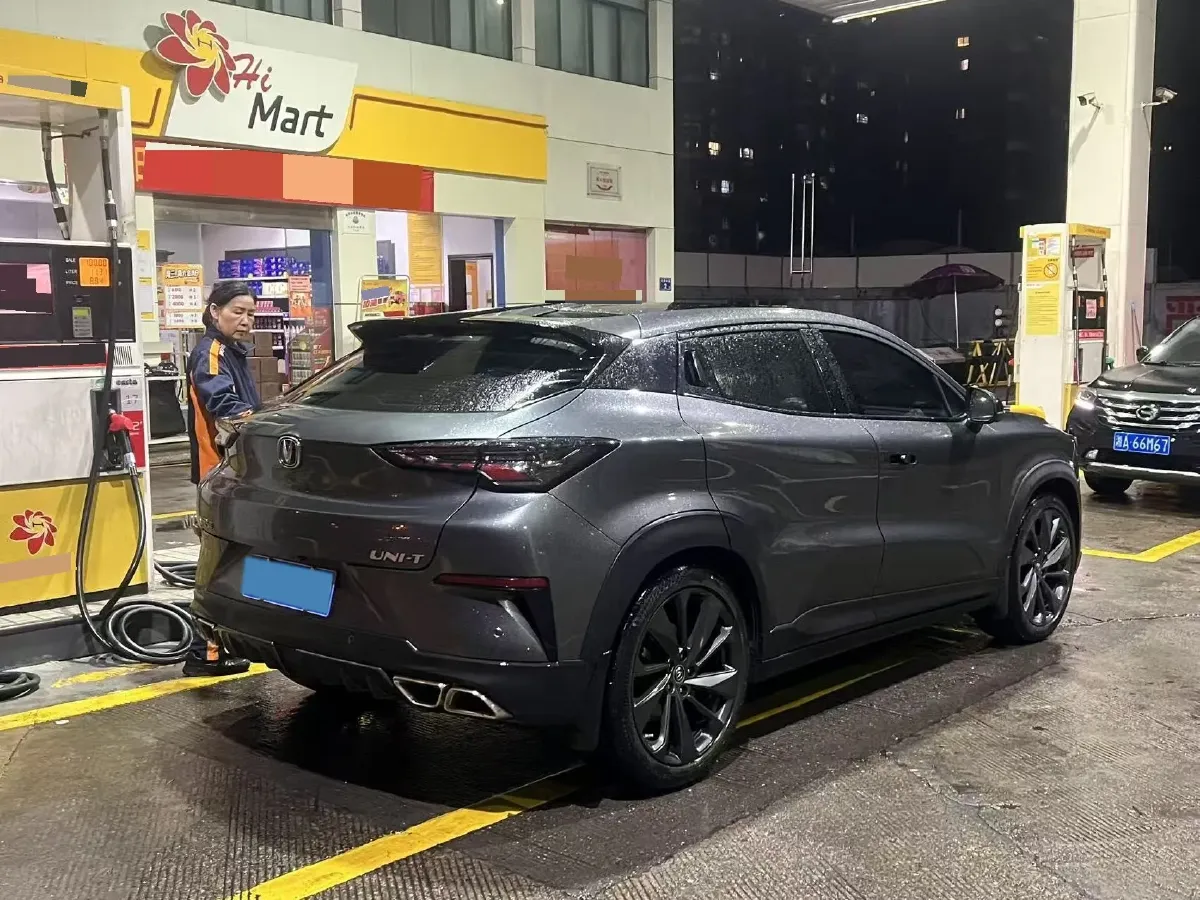 2020 ChangAn UNI-T 1.5T 180HP L4 7DCT,autocango,china used car exporter,china ev exporter,chinese used car exporter,chinese used ev exporter