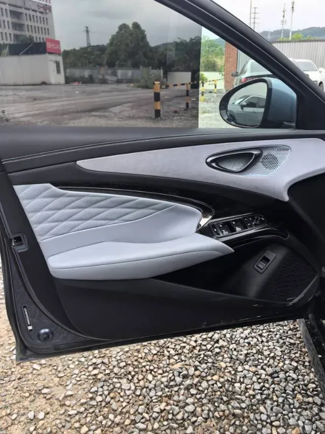 2022 Leapmotor C01 BEV 78.54KWH,autocango,china used car exporter,china ev exporter,chinese used car exporter,chinese used ev exporter