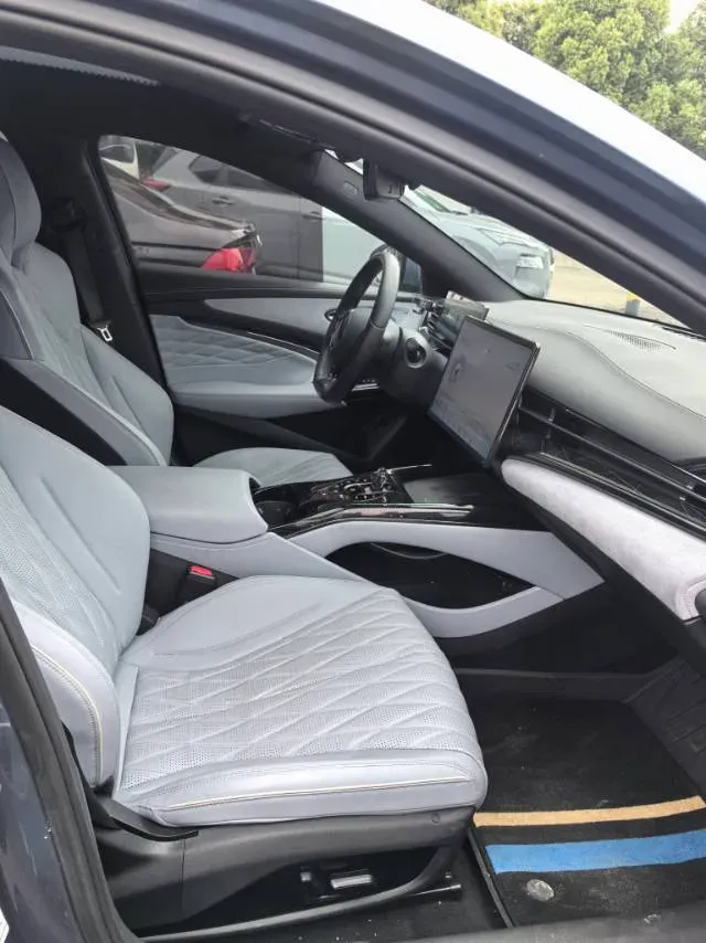 2022 Leapmotor C01 BEV 78.54KWH,autocango,china used car exporter,china ev exporter,chinese used car exporter,chinese used ev exporter