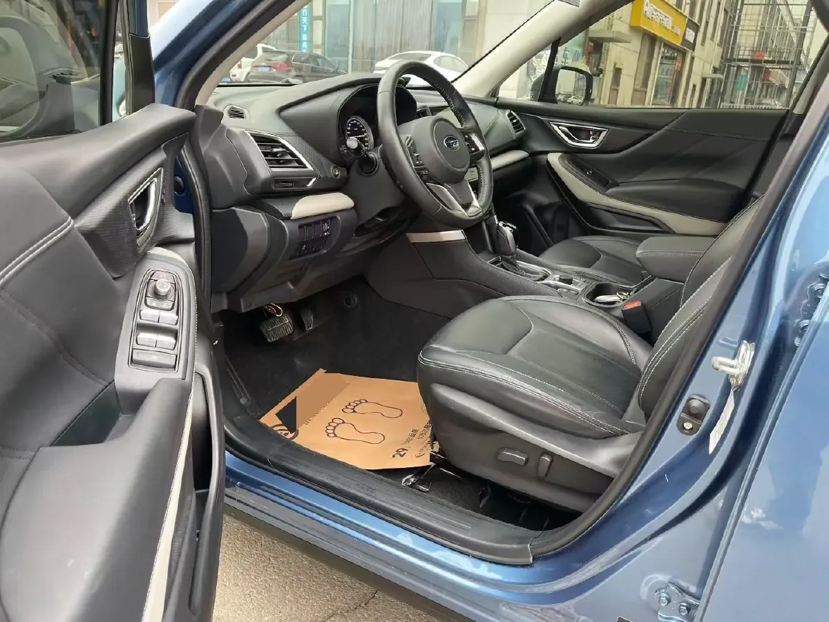 2022 Subaru Forester 2.0L 154HP H4 CVT,autocango,china used car exporter,china ev exporter,chinese used car exporter,chinese used ev exporter