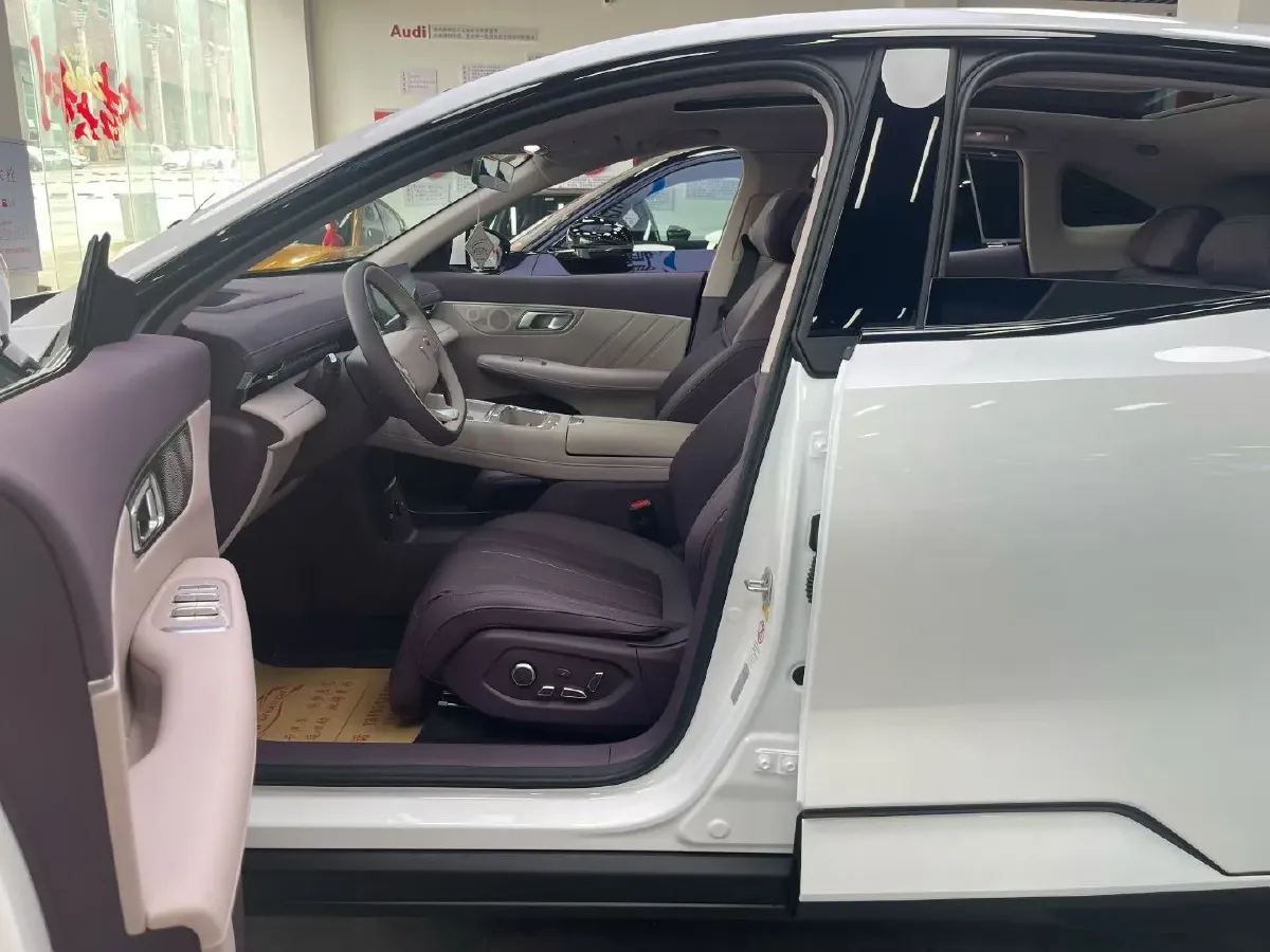 2026 Deepal S07 REEV 98HP REEV,autocango,china used car exporter,china ev exporter,chinese used car exporter,chinese used ev exporter