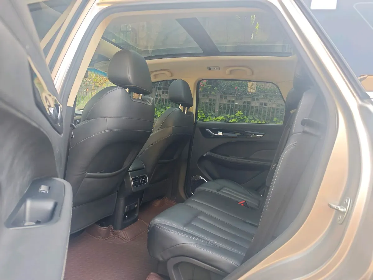 2019 Jetour X90 1.5T 147HP L4 8AT,autocango,china used car exporter,china ev exporter,chinese used car exporter,chinese used ev exporter