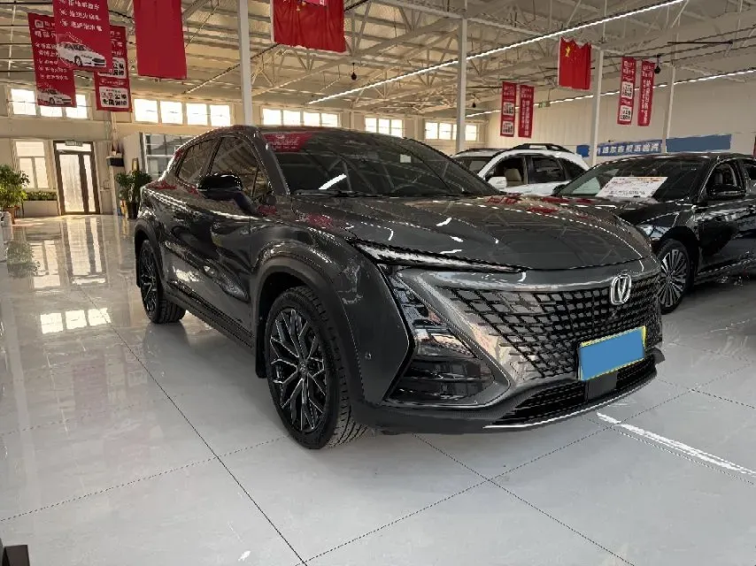 2022 ChangAn UNI-T 1.5T 188HP L4 7DCT,autocango,china used car exporter,china ev exporter,chinese used car exporter,chinese used ev exporter