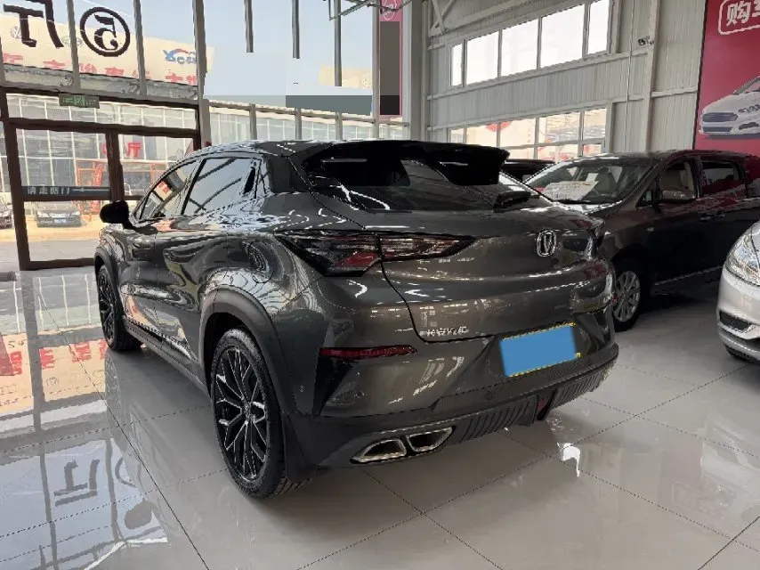 2022 ChangAn UNI-T 1.5T 188HP L4 7DCT,autocango,china used car exporter,china ev exporter,chinese used car exporter,chinese used ev exporter