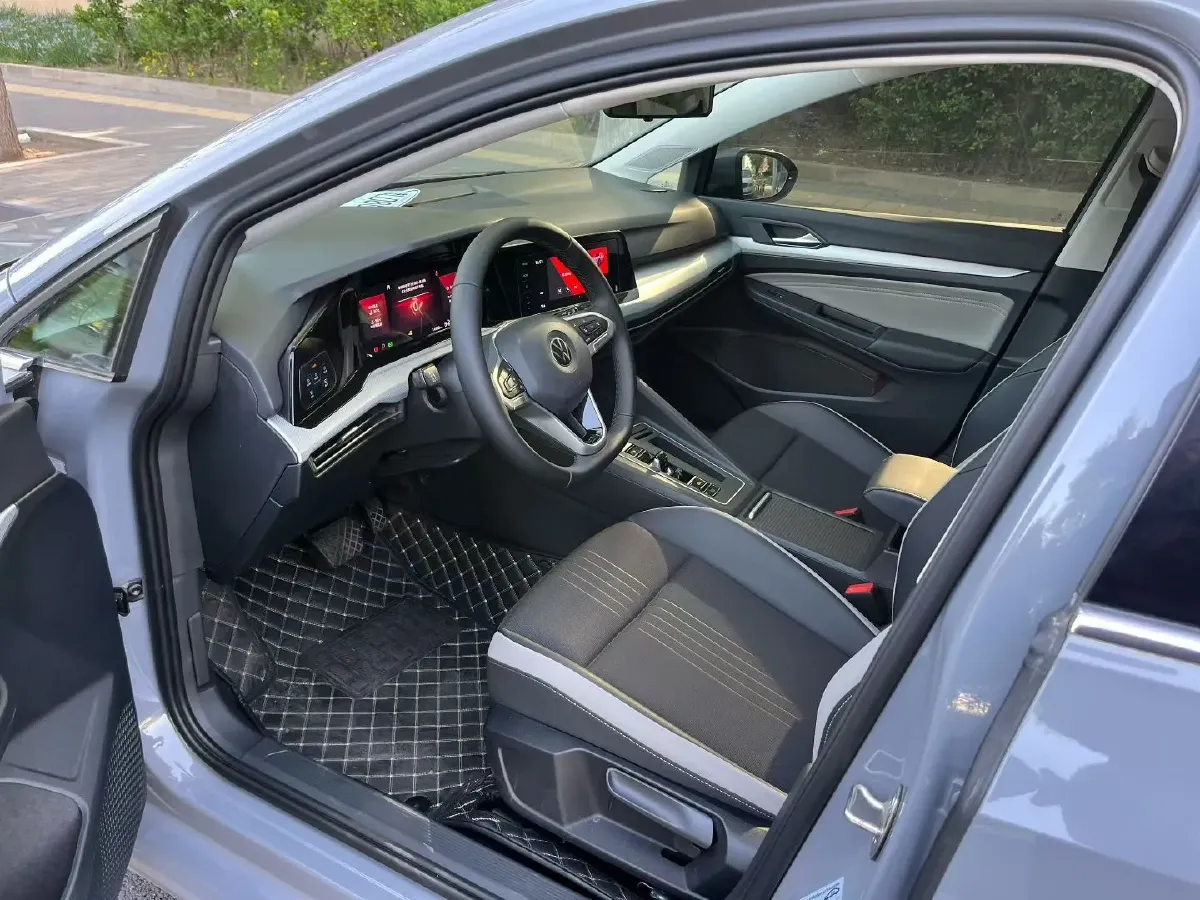 2021 Volkswagen Golf 1.4T 150HP L4 7DCT,autocango,china used car exporter,china ev exporter,chinese used car exporter,chinese used ev exporter