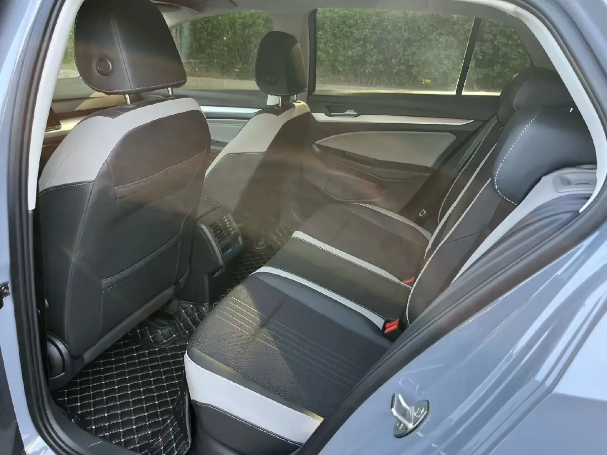 2021 Volkswagen Golf 1.4T 150HP L4 7DCT,autocango,china used car exporter,china ev exporter,chinese used car exporter,chinese used ev exporter