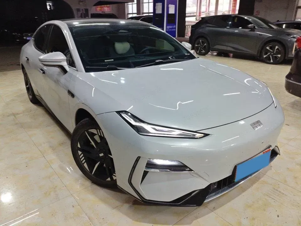 2024 Geely Galaxy E8 BEV 62KWH,autocango,china used car exporter,china ev exporter,chinese used car exporter,chinese used ev exporter