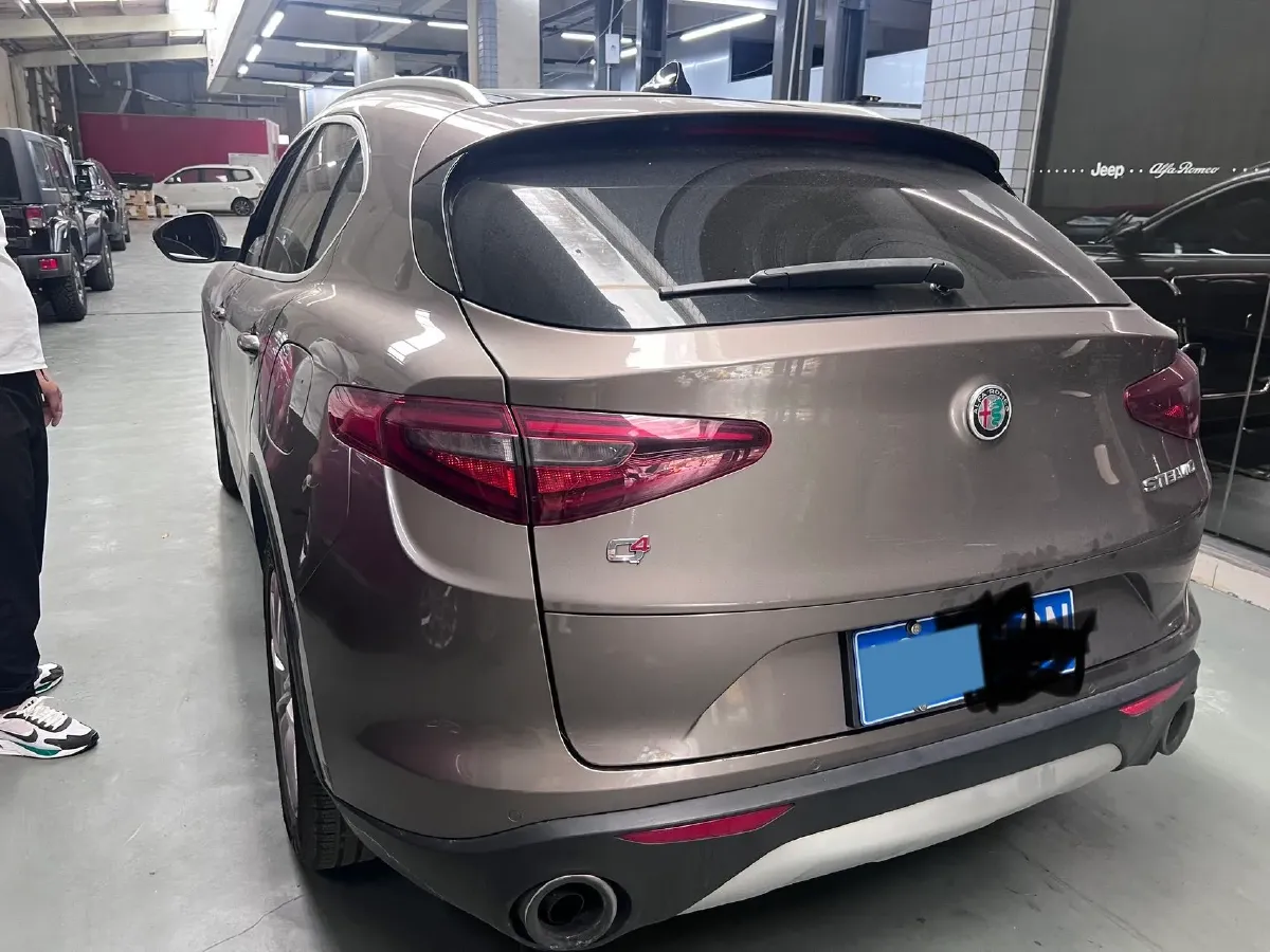 2017 Lexus NX 2.0T 238HP L4 6AT,autocango,china used car exporter,china ev exporter,chinese used car exporter,chinese used ev exporter