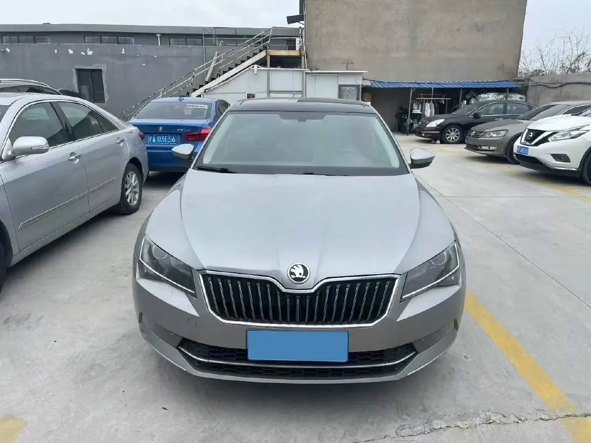 2018 Nissan Terra 2.5L 184HP L4 7AT,autocango,china used car exporter,china ev exporter,chinese used car exporter,chinese used ev exporter