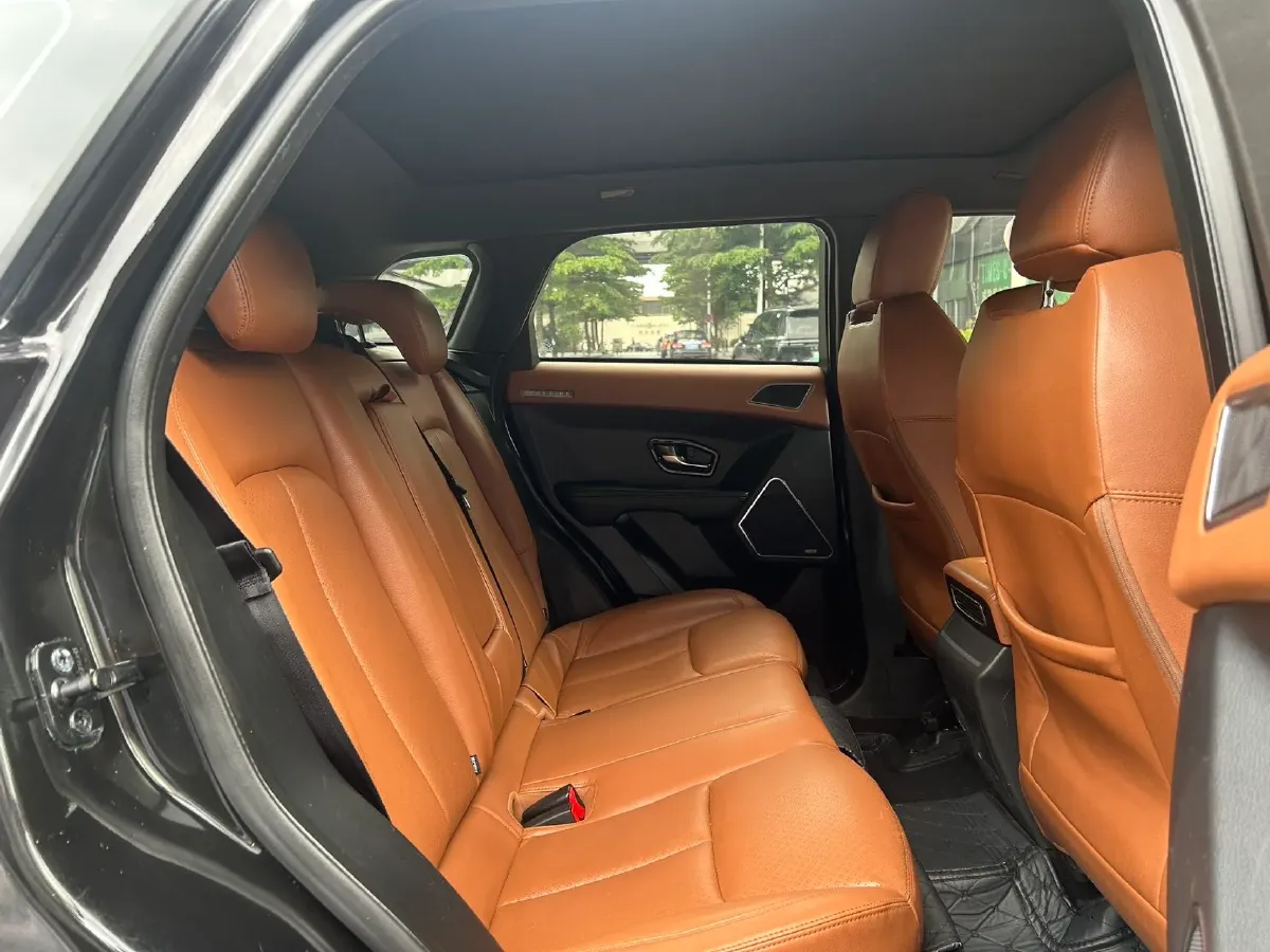 2018 Landwind X7 1.5T 163HP L4 8AT,autocango,china used car exporter,china ev exporter,chinese used car exporter,chinese used ev exporter