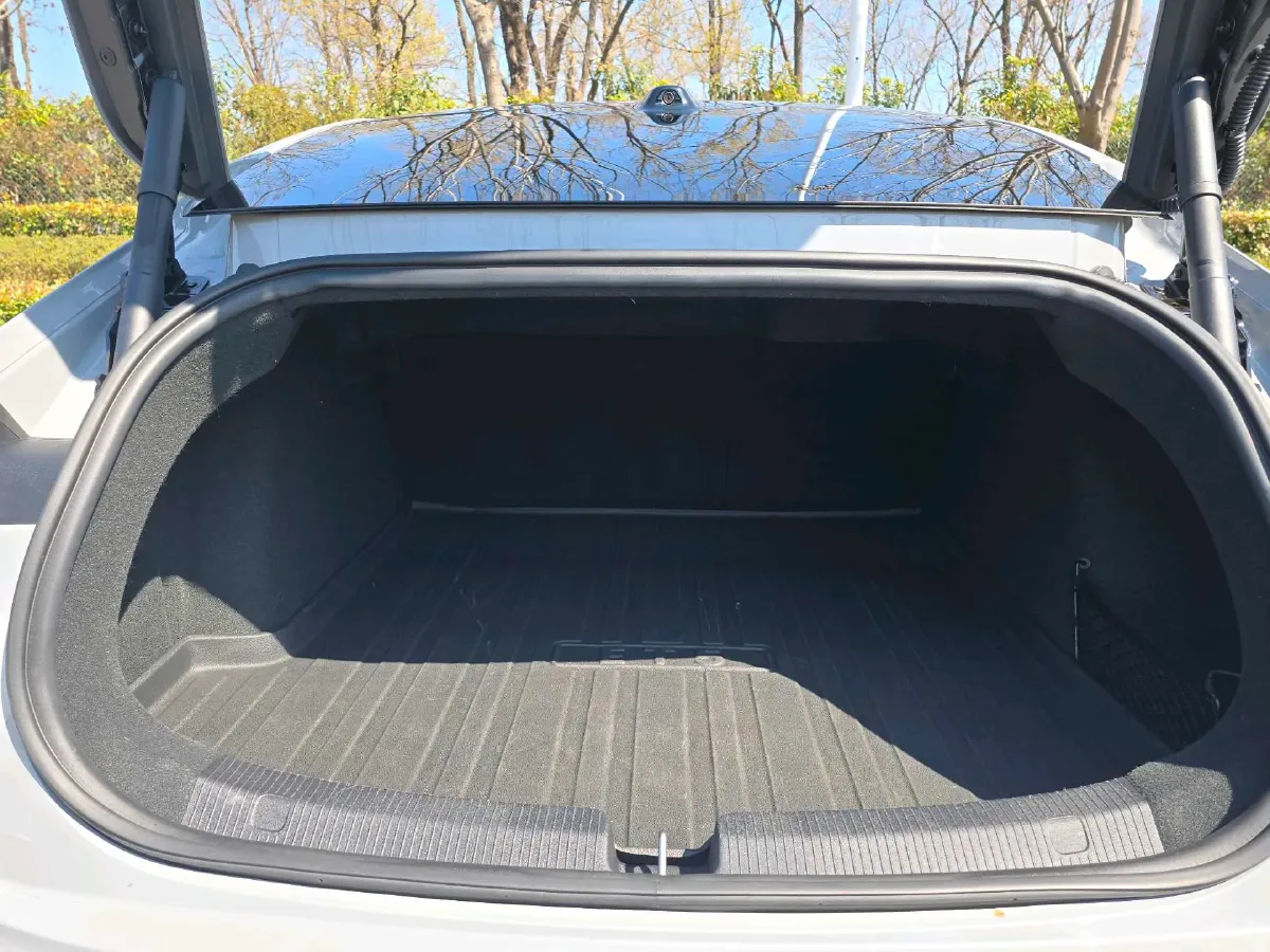 2022 JunTian HeiWuShi Youth 2.0T 203HP L4 6AT,autocango,china used car exporter,china ev exporter,chinese used car exporter,chinese used ev exporter