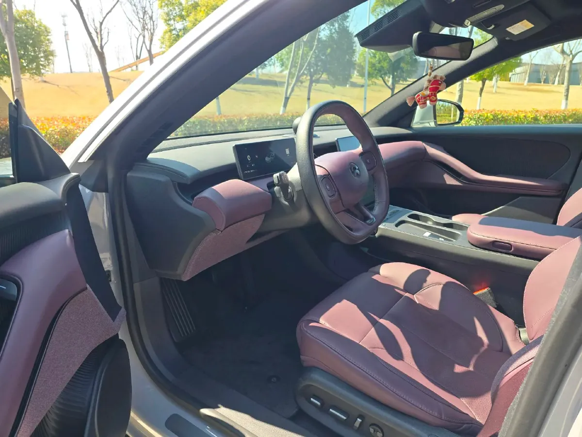 2022 JunTian HeiWuShi Youth 2.0T 203HP L4 6AT,autocango,china used car exporter,china ev exporter,chinese used car exporter,chinese used ev exporter