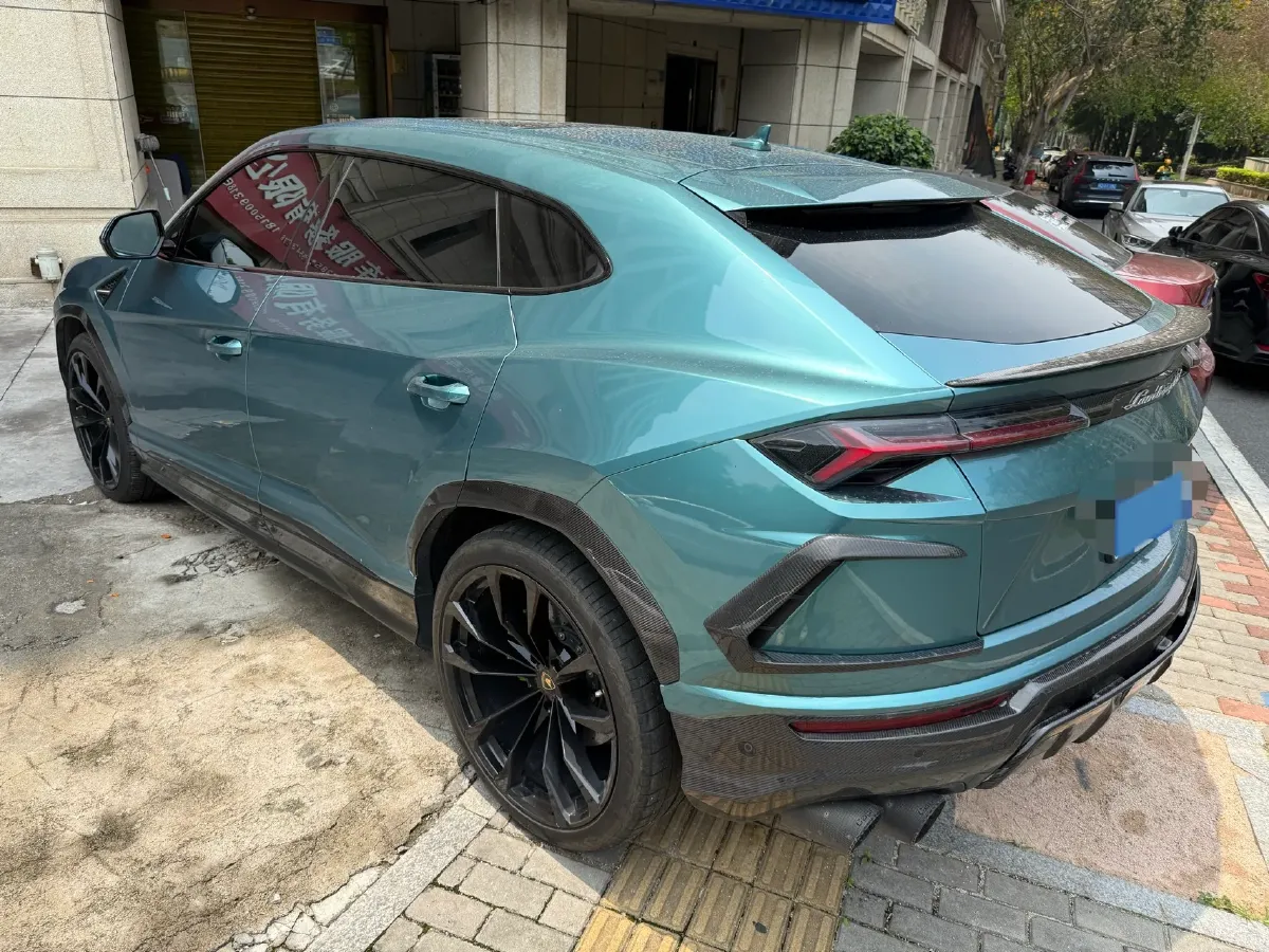 2021 Lamborghini Urus 4.0T 641HP V8 8AT,autocango,china used car exporter,china ev exporter,chinese used car exporter,chinese used ev exporter
