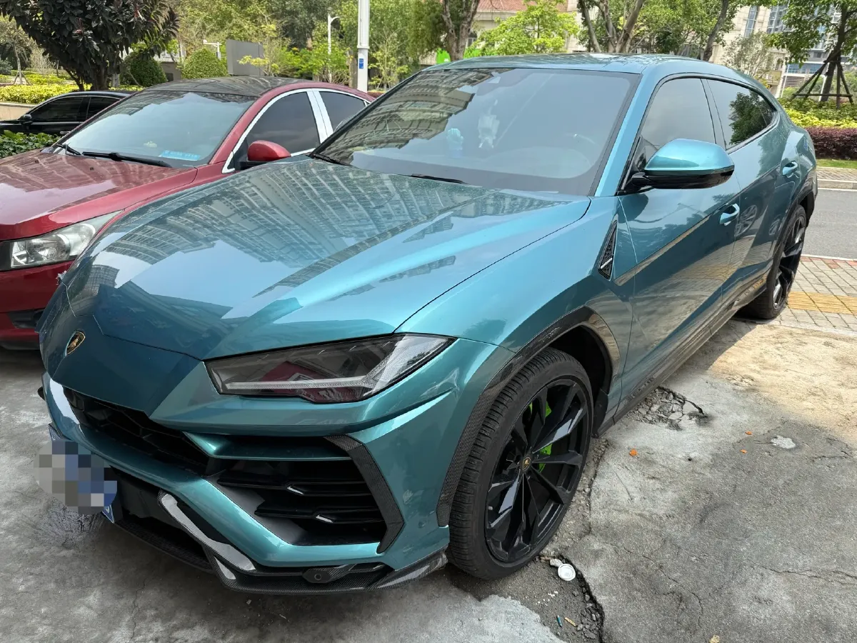 2021 Lamborghini Urus 4.0T 641HP V8 8AT,autocango,china used car exporter,china ev exporter,chinese used car exporter,chinese used ev exporter