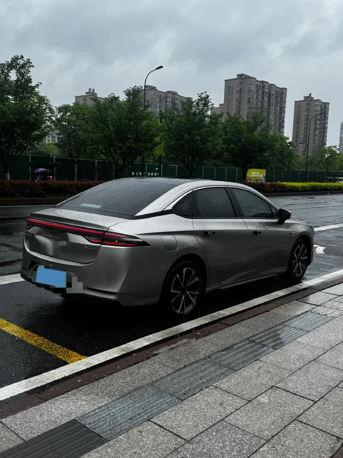 2022 ChangAn Oshan Z6 1.5T 170HP L4 6TCT PHEV 28.4KWH,autocango,china used car exporter,china ev exporter,chinese used car exporter,chinese used ev exporter