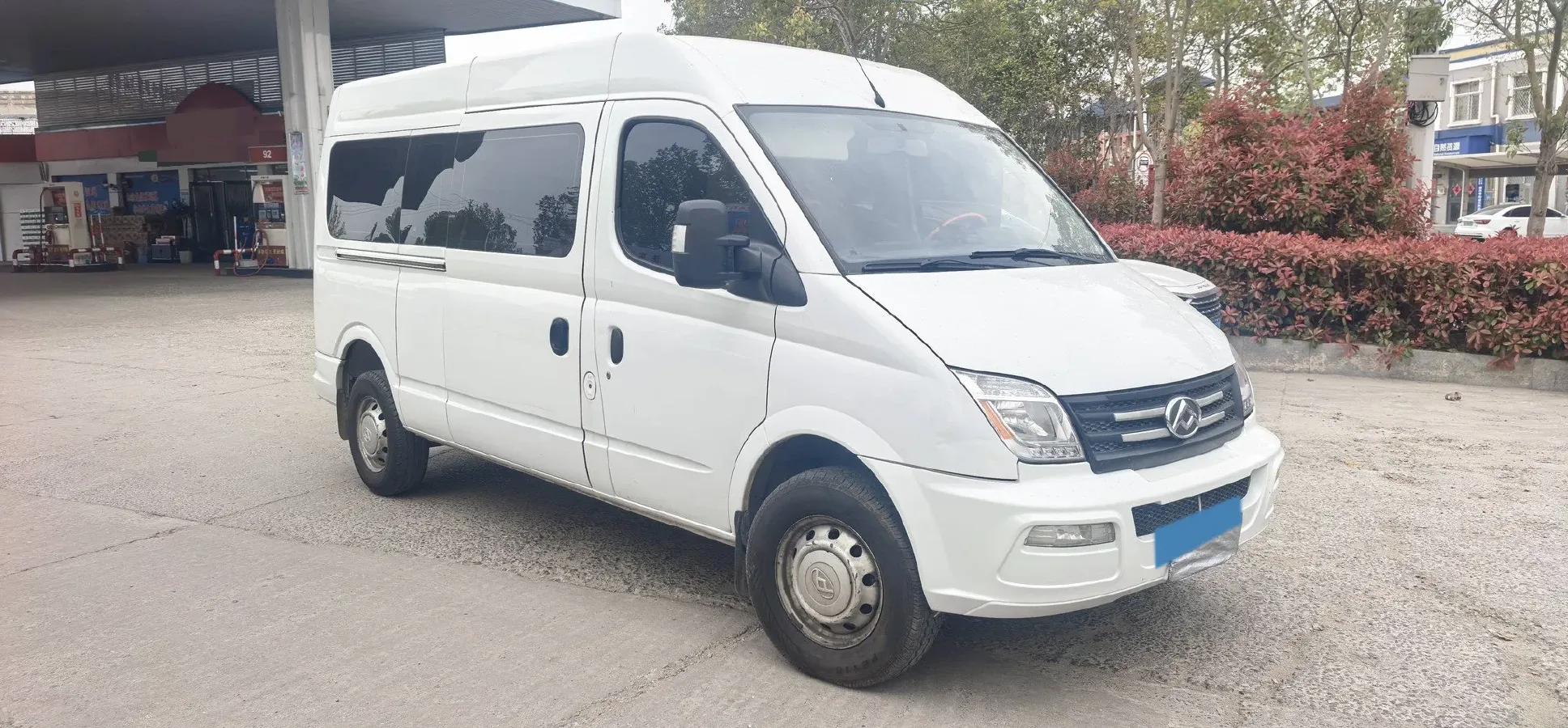 2021 MAXUS XinTu V80 2.0T 127HP L4 6MT,autocango,china used car exporter,china ev exporter,chinese used car exporter,chinese used ev exporter